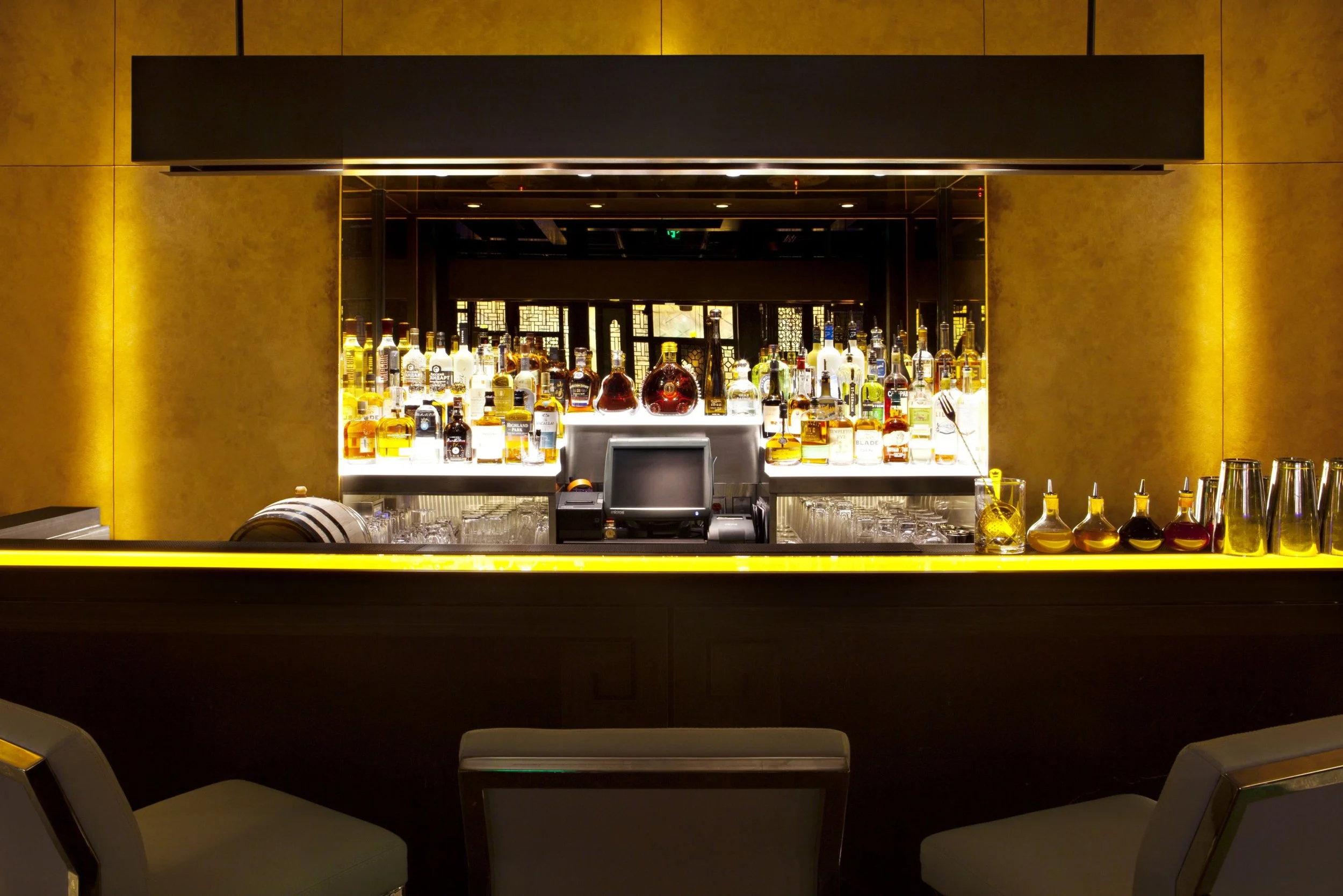 Ling Ling Lounge Bar_lo-res.jpg