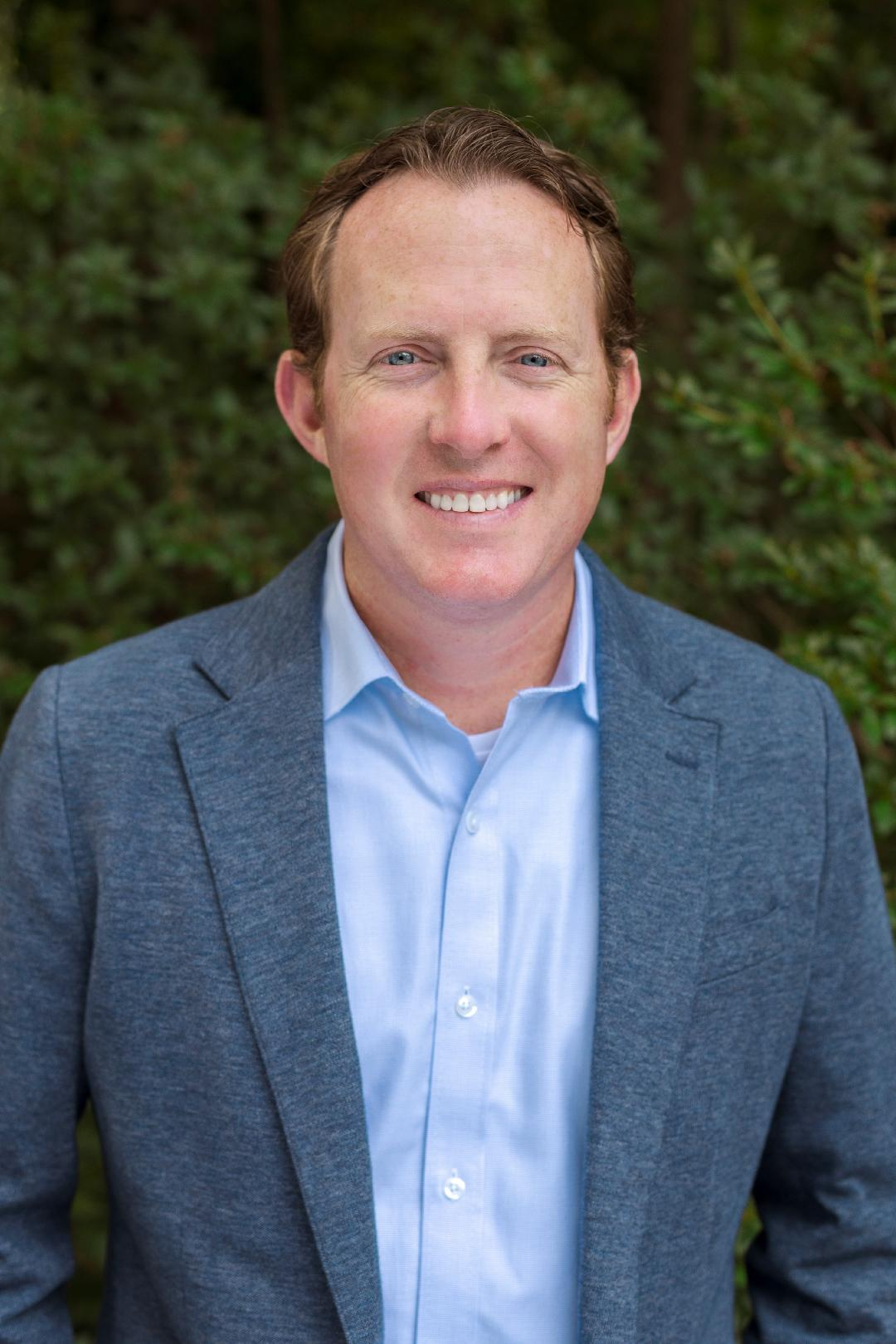 Chris Hennesey, AWS Enterprise Finance Strategist: "Update on AI"