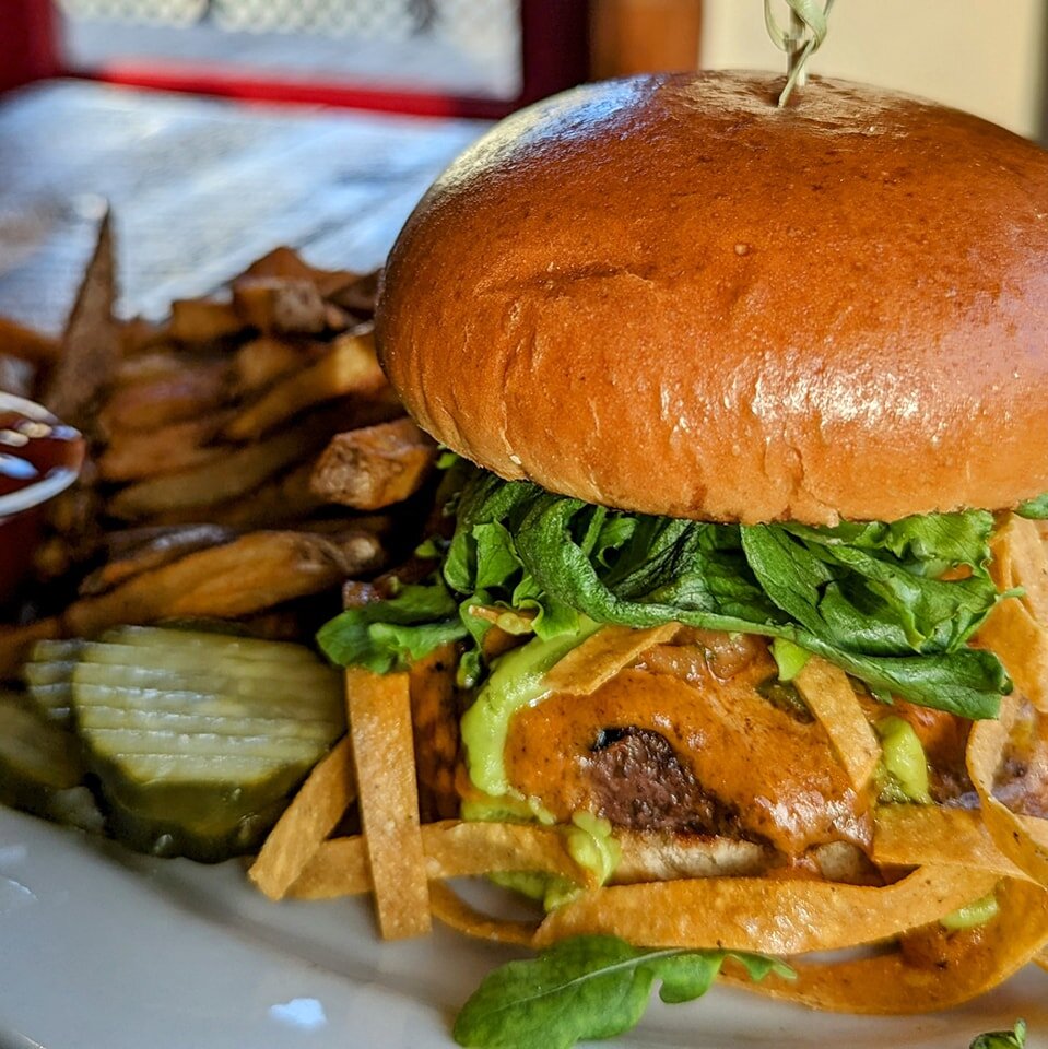 Tonight! Monday at Sethen pm...Seth Yacovone solo acoustic!
....and it's burger night! All our burgers are $12 !!
Featured is the &quot;Nacho&quot; average burger...topped with chipotle cheese sauce, guacamole, lettuce, salsa &amp; crispy tortilla st