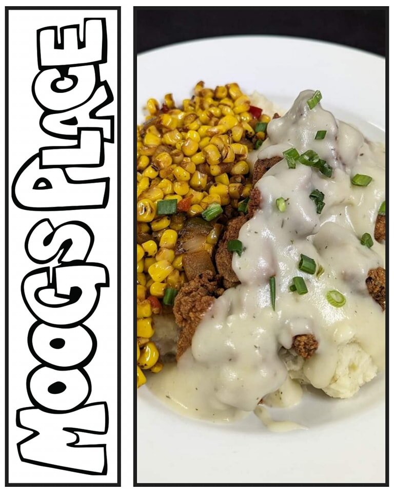 Some Tuesday specials to make yummy for your tummy!

&bull;cream of mushroom soup
&bull; fried brussel sprouts w/ pub cheese for dipping
&bull; popcorn fried chicken bowl over mashed potatoes with corn, peppers, onions and gravy

🤤
