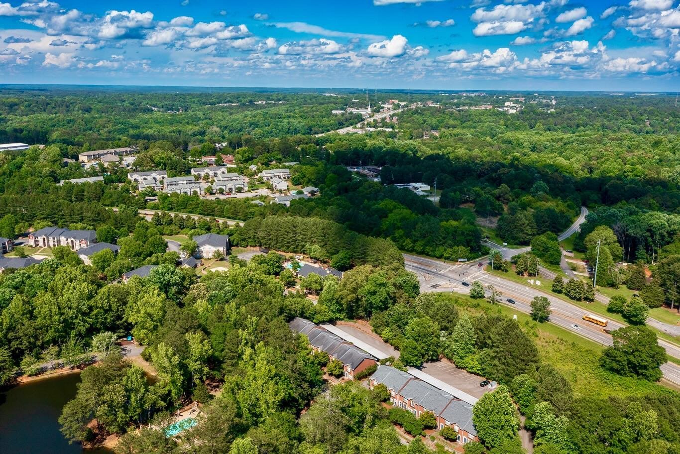 Drone photos of a real estate listing in Athens GA. #athensga #athensgarealestate #athensgaphotographer