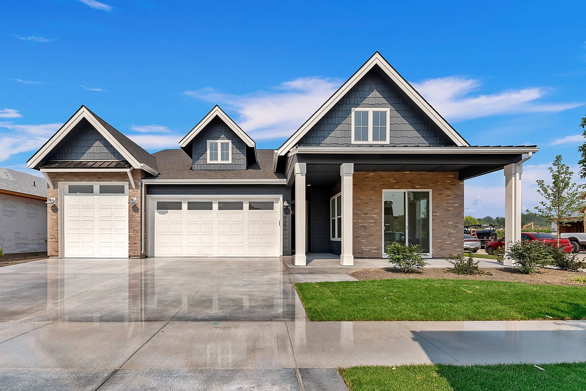 01-Front+of+Home.jpg
