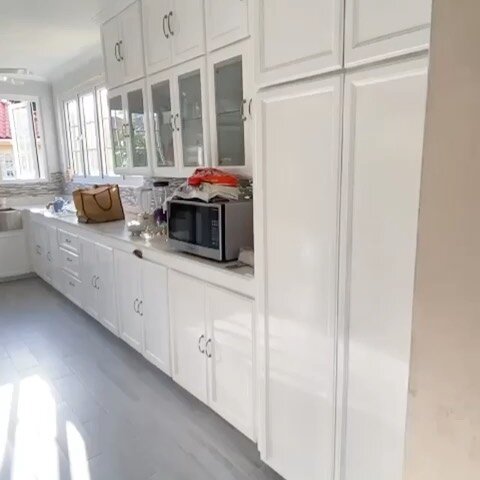 Swipe to see before of this recently completed Active kitchen😍
Great job by @ghsrenovationsltd @alexzandra_y 

#ActiveStyle
#activehomecentre
#moresavingsmorechoices
#kitchens