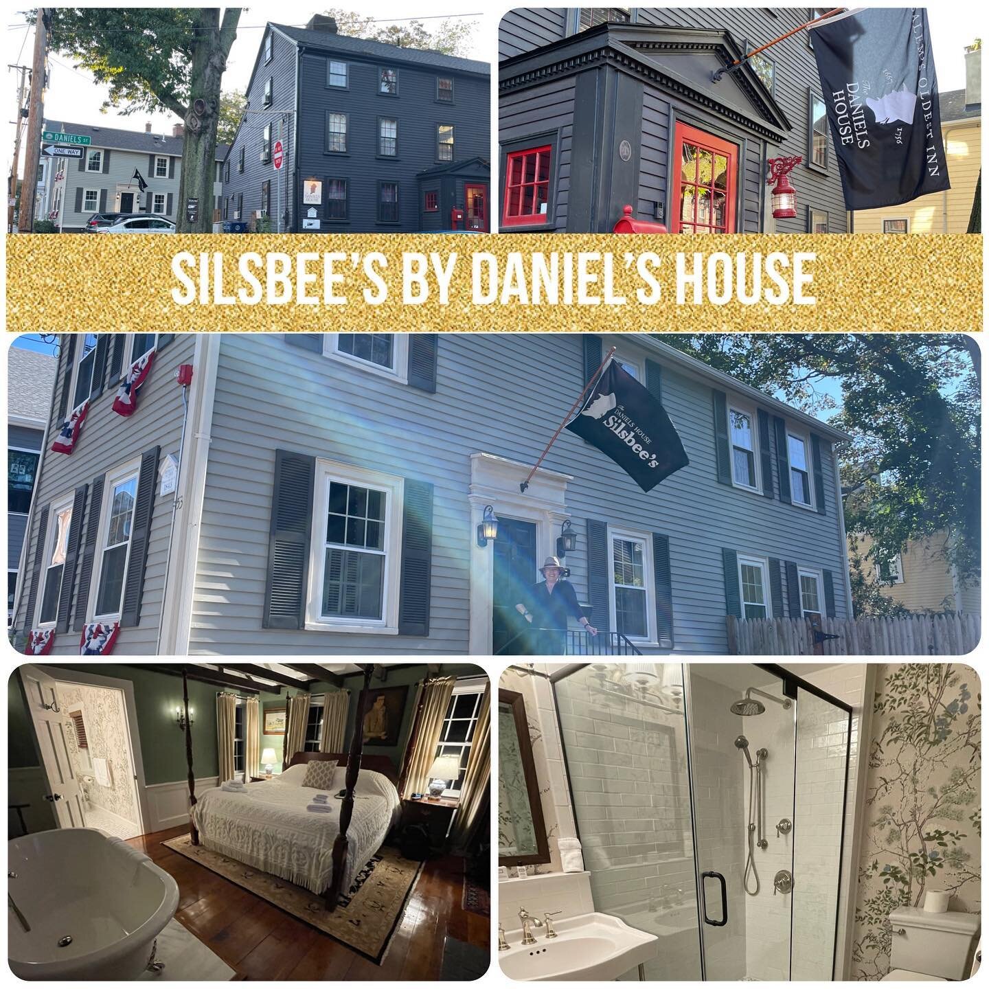 #DanielsHouseInn - the #oldestinn in #Salem - has a #gorgeous &lsquo;new/old&rsquo; property behind the inn, #SilbeesByDanielsHouse! So lucky to stay one night in #RajahRoom w #fourposterbed #freestandingtub &amp; #stunningbathroom  #didntwanttoleave