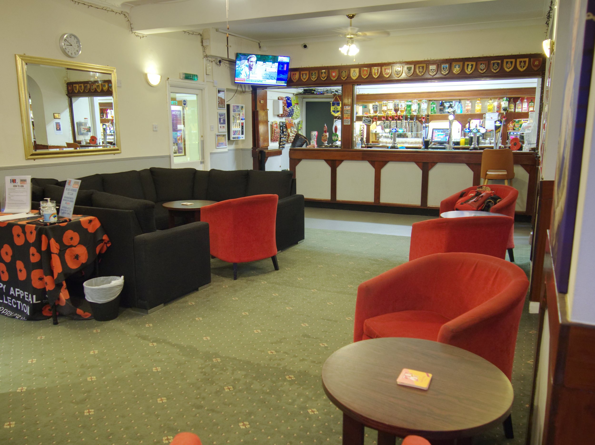 ERBL Interior Bar 08-2022-005.jpg