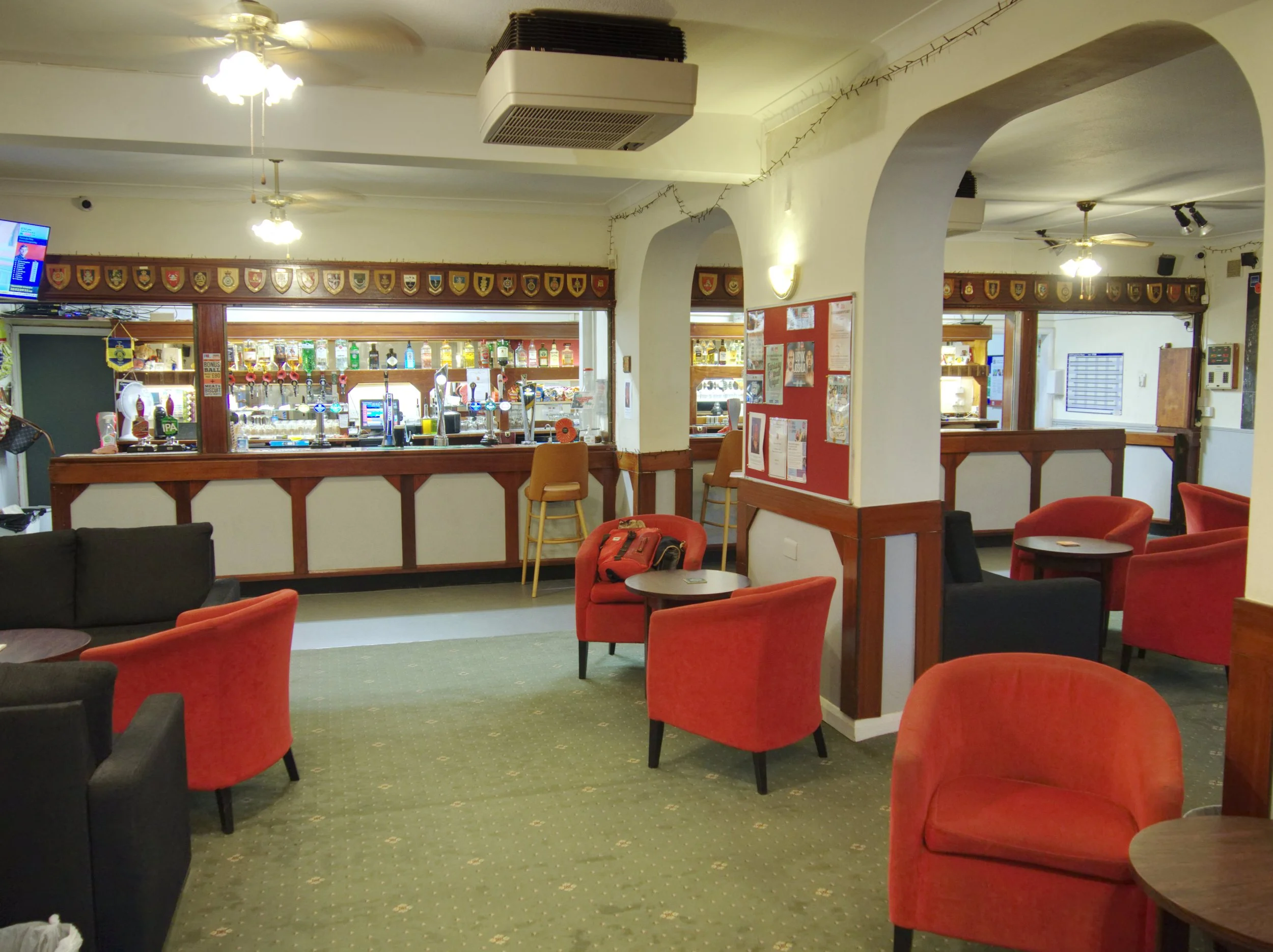 ERBL Interior Bar 08-2022-004.jpg