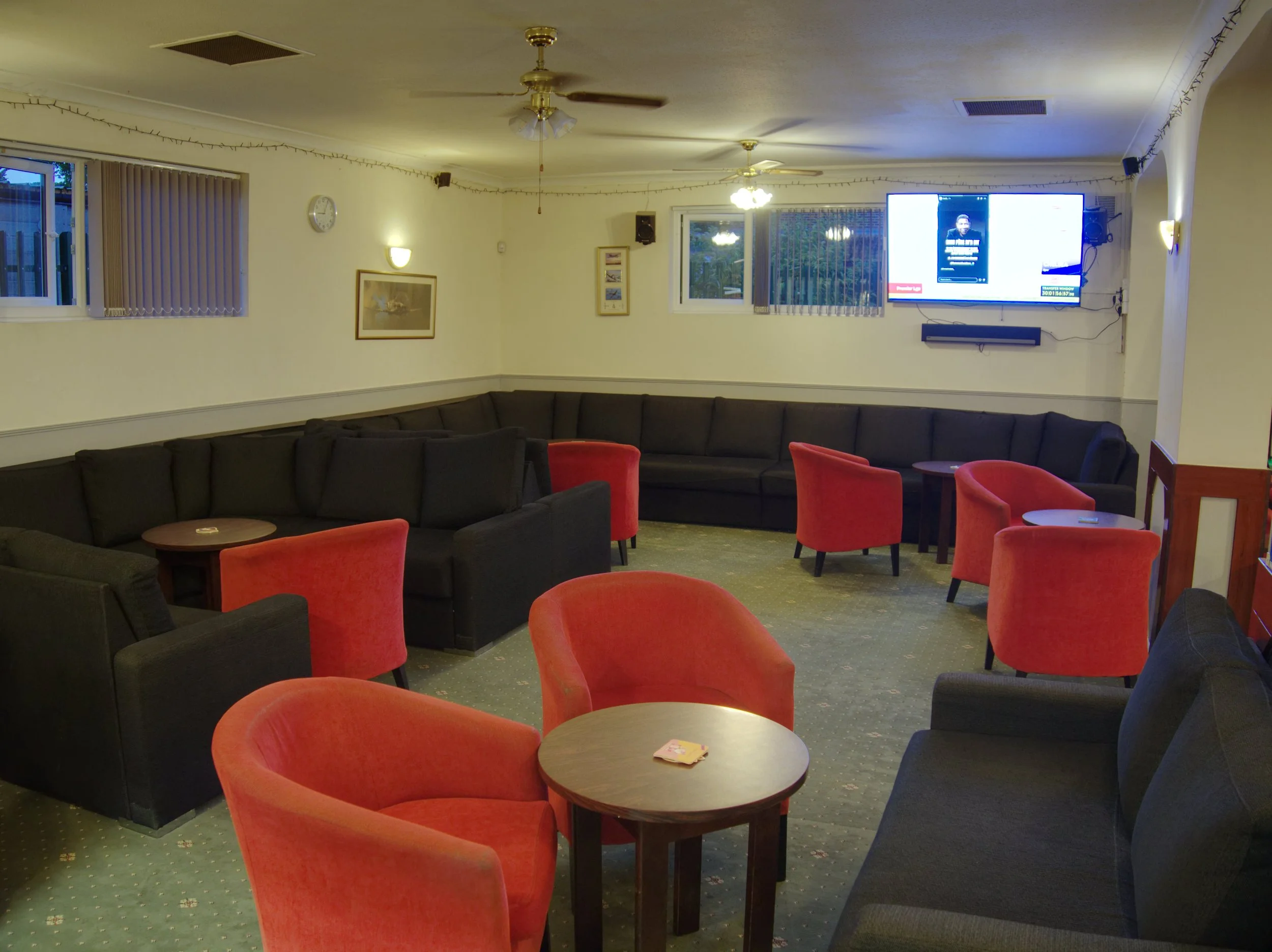 ERBL Interior Bar 08-2022-010.jpg