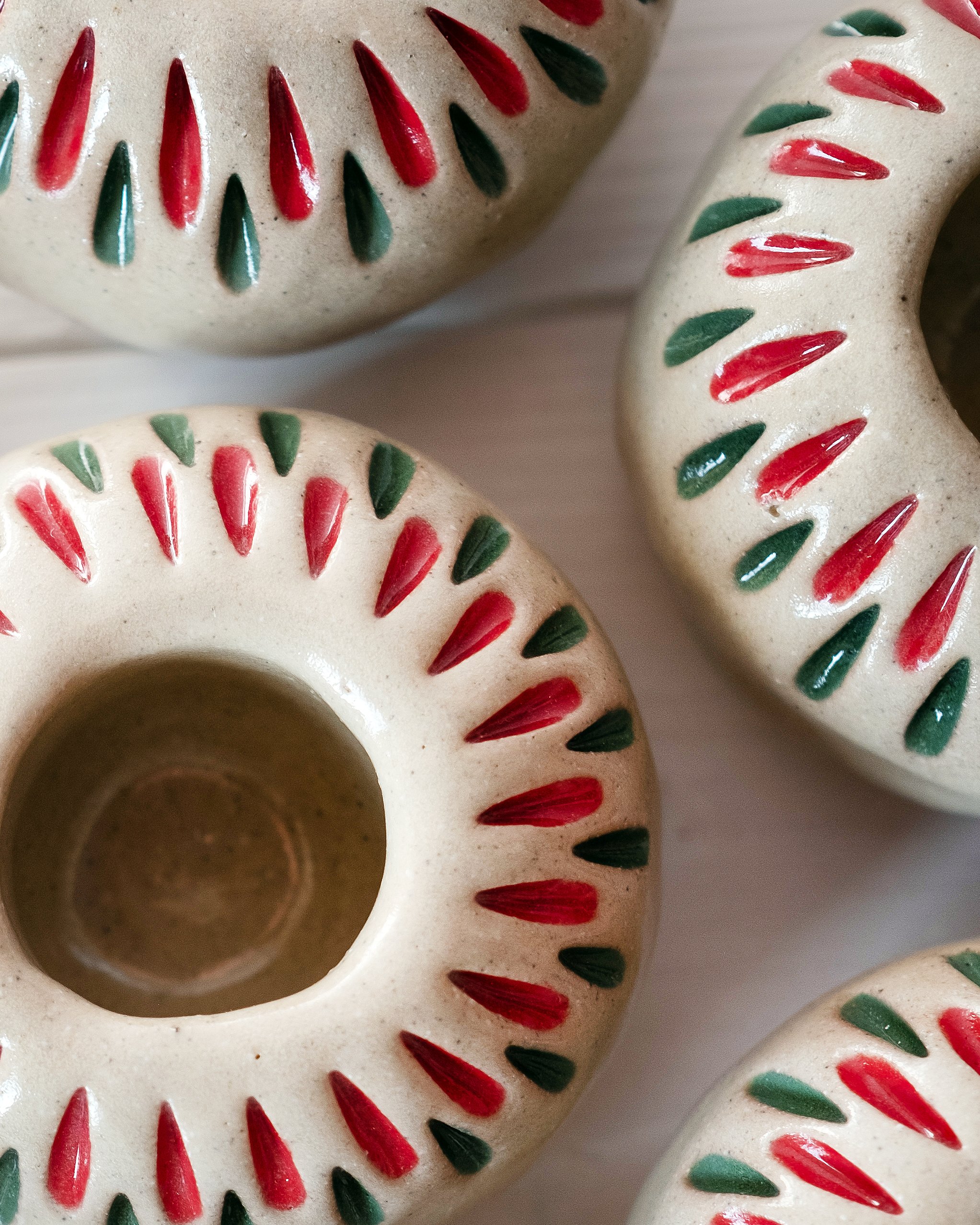 ceramic-candlestick-holder-xmas-7.jpg