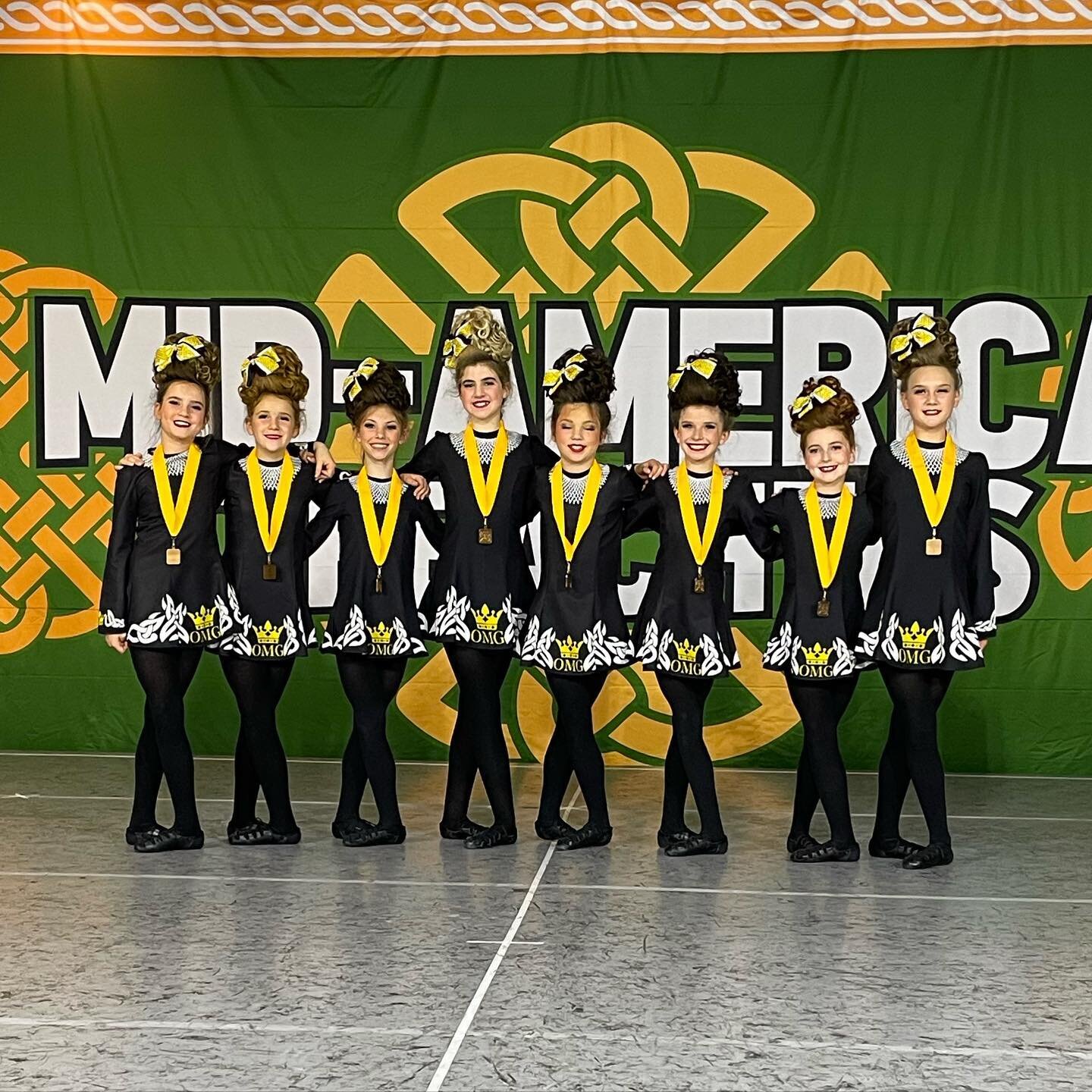 Way to go, Teams! We are so proud of your hard work and how you come together ❤️ It is a joy to see the teamwork on and off stage! 👑 

Especially thrilled for our U12 Girls and O15 Mixed teams in 3rd place! 🏆

#omgirishdance #idmfeisfun #midamerica