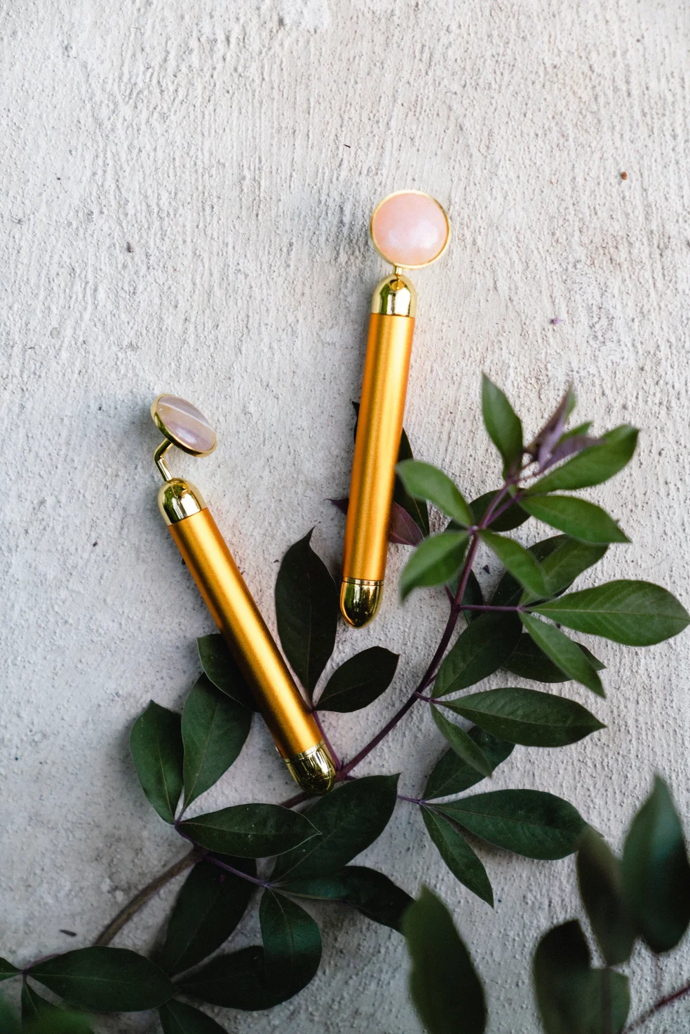 Crystal Vibration Massage Wand  Los Angeles Sugaring + Holistic Facials