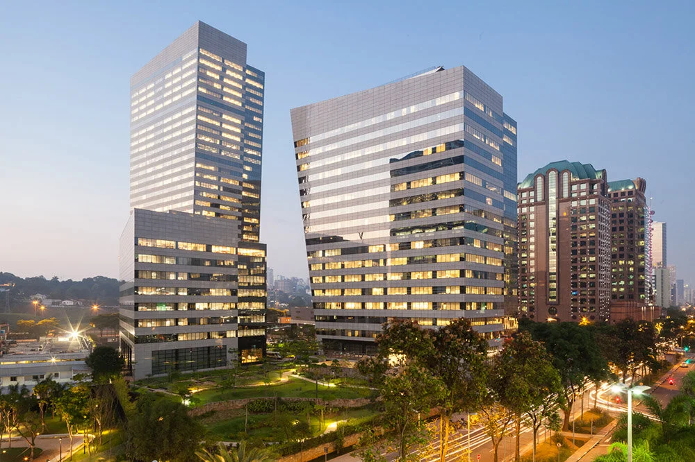 ROCHAVERÁ CORPORATE TOWERS
