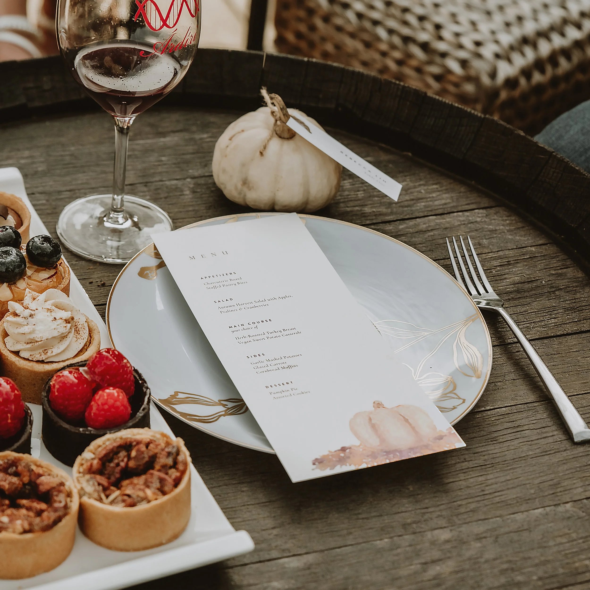 MichelleRoberts_harvestpumpkin-menu1_NicoleSeaverson_1x1.jpg