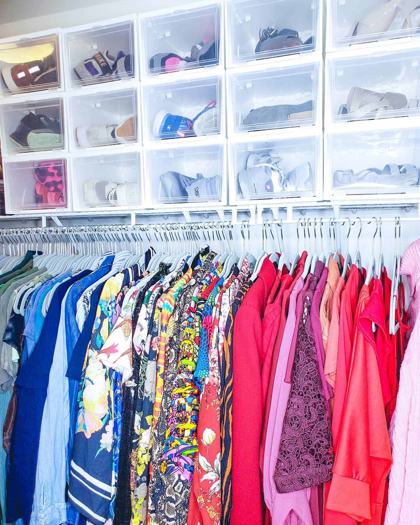 Closet 1 (after): With the shoes visible, the client could save valuable time getting exactly what she needed on the first try and without having tons of boxes slide down in the process.