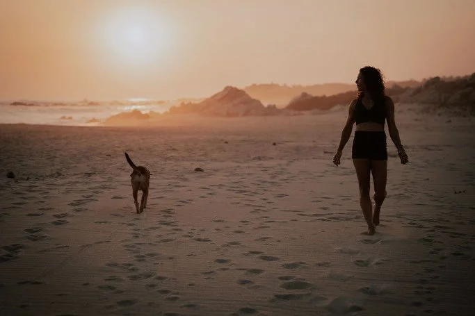 Feliz fiestas // Happy Holidays ✨🤍

Moments from our solstice cermony and the return of the light with @molly.upchurch @dont_panic_im_only_dancing @nadigirlayurveda 

May your holidays and new years be filled with light 💡 connection and stillness 
