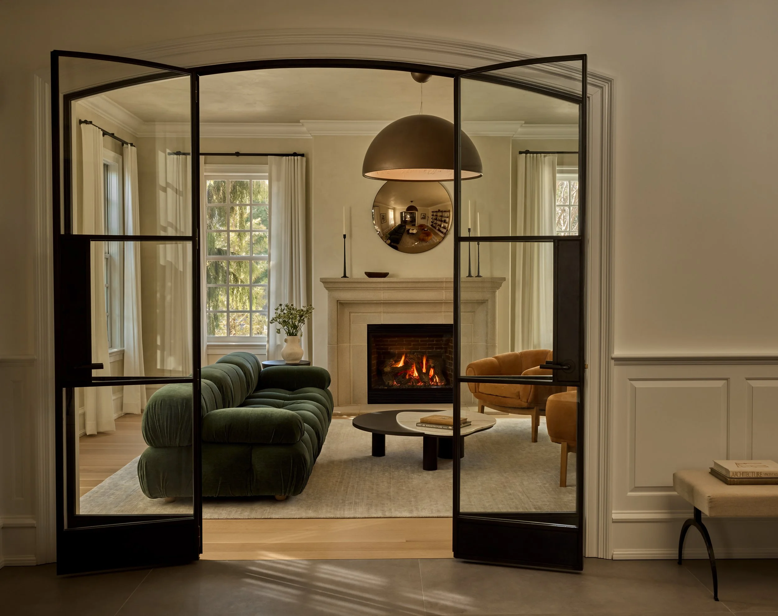 530 HAVERFORD_SITTING ROOM_112 FINAL Credit Jason Varney.jpg