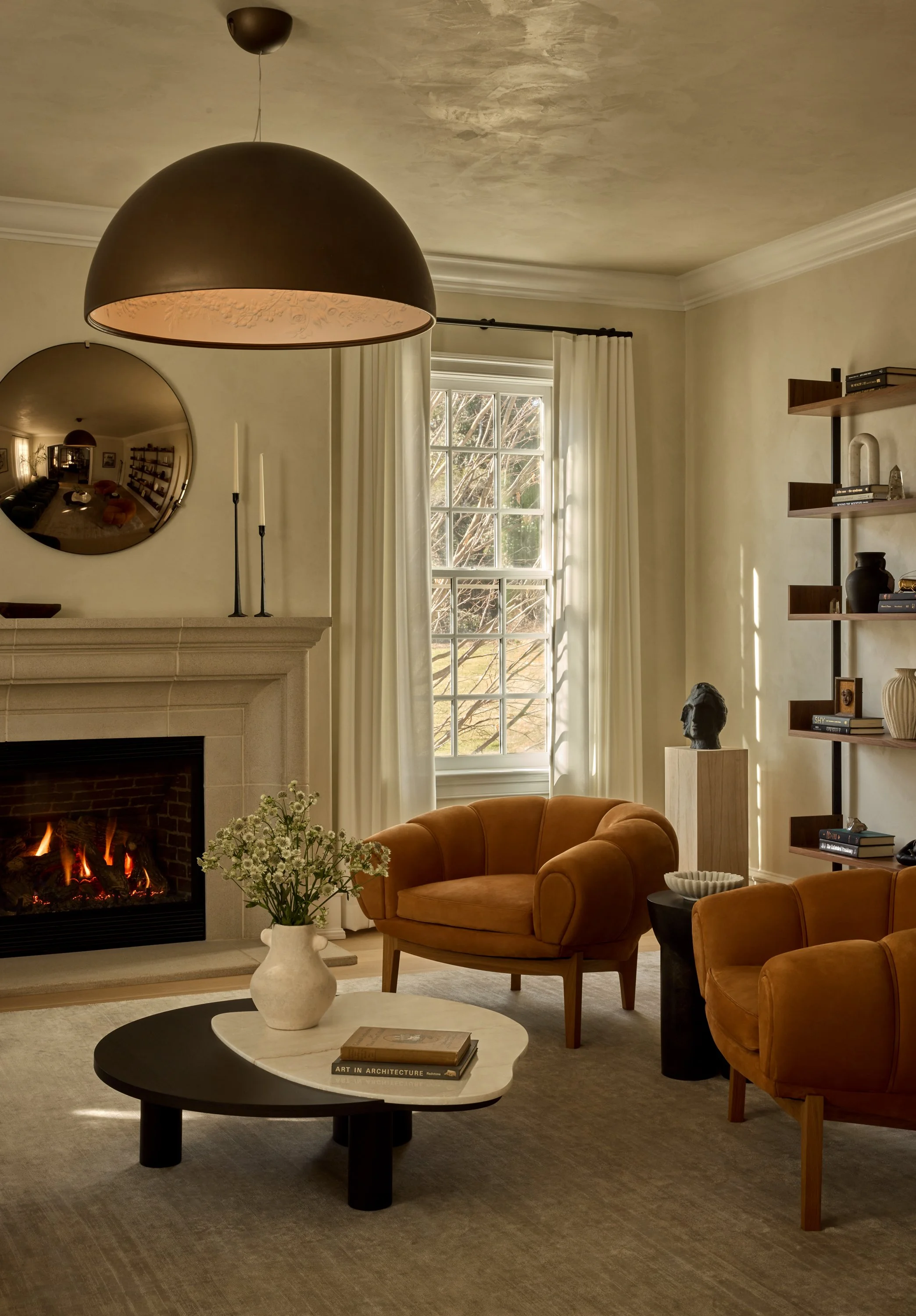 530 HAVERFORD_SITTING ROOM_065 FINAL Credit Jason Varney.jpg