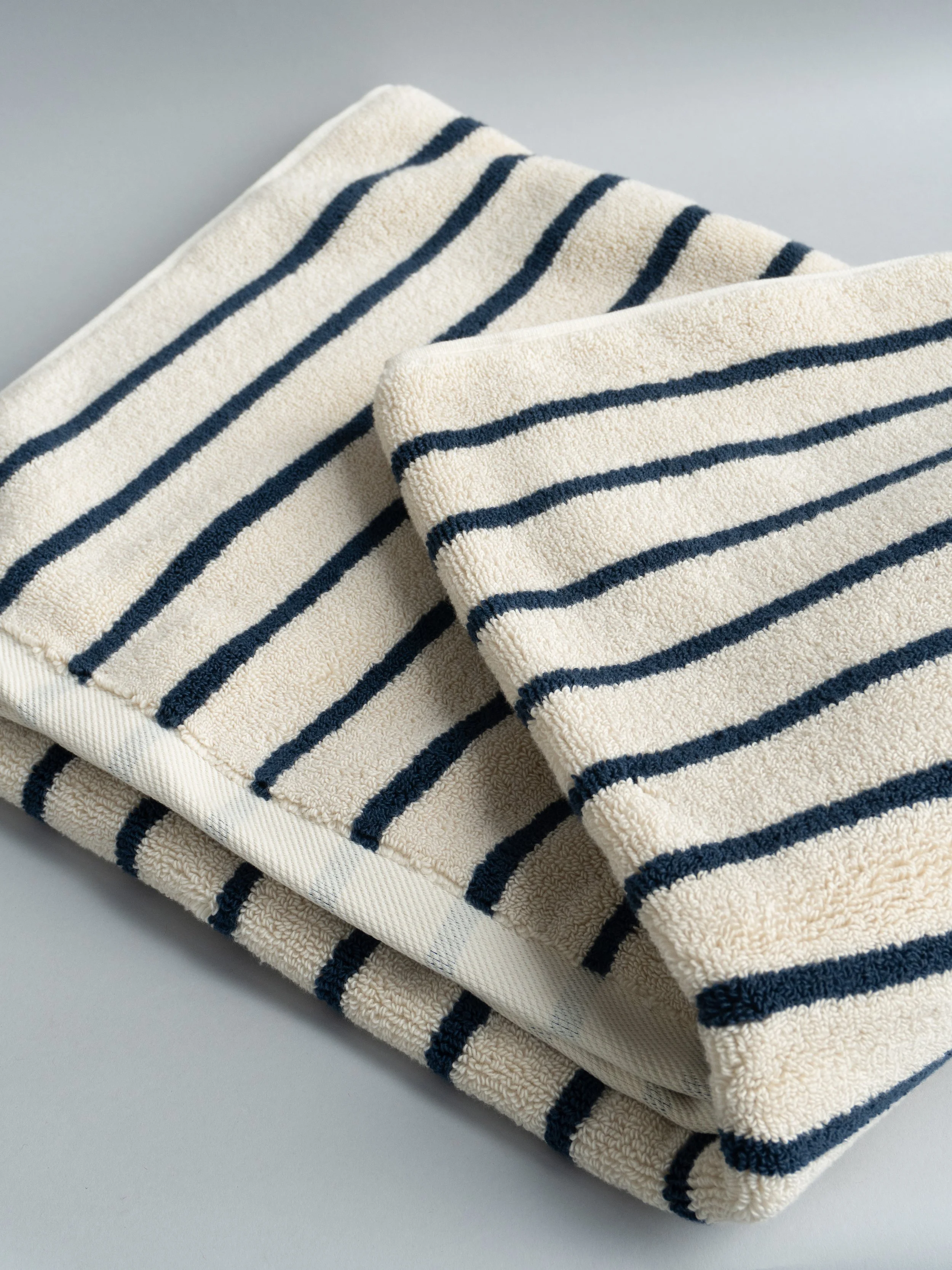 Brooklinen-stripe-towel.jpg