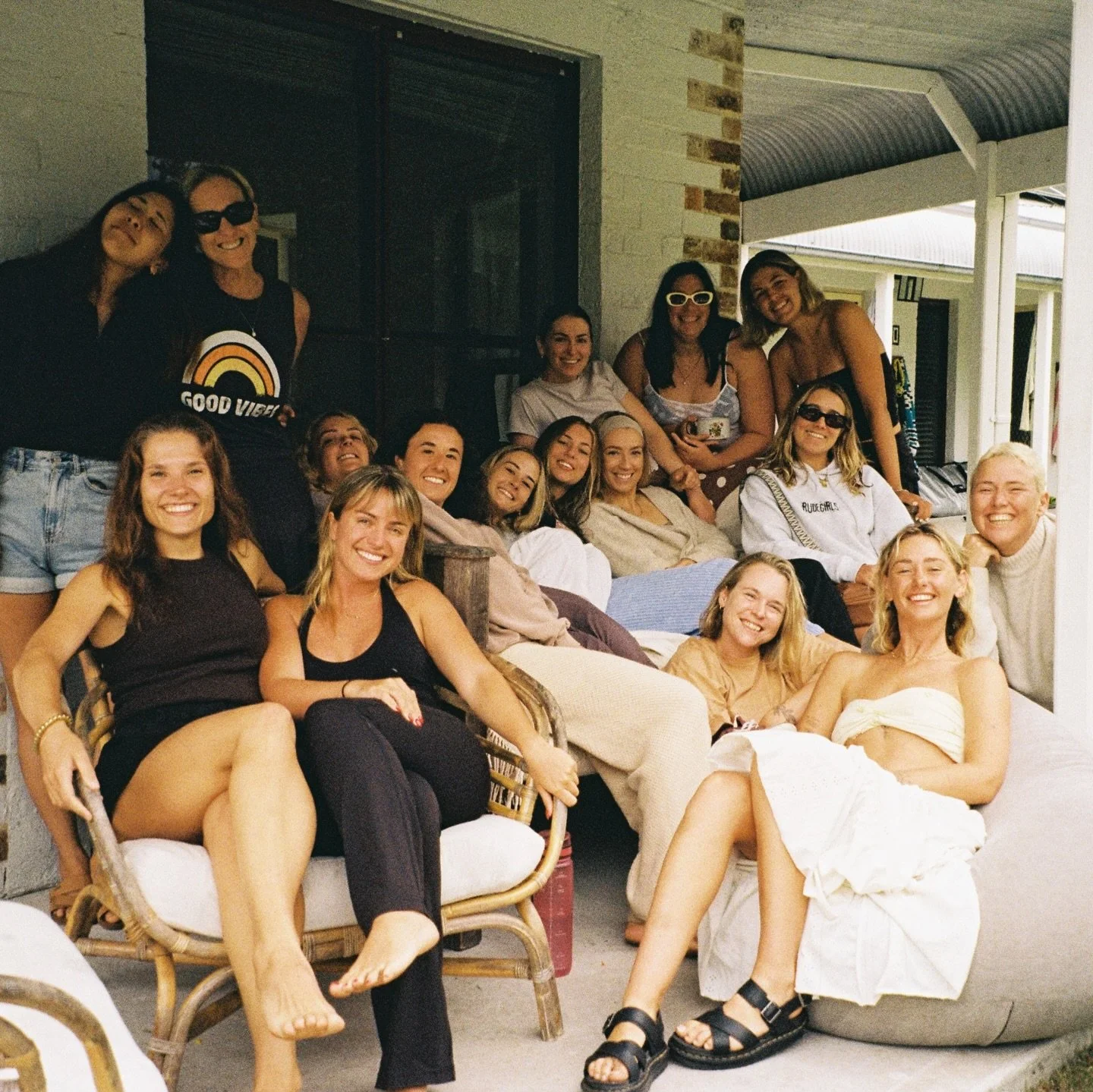 One year ago with the most beautiful, wholesome ladies on Earth ✨💗🫶🏽 I still reminisce on this retreat all the time! You know when a group just clicks &amp; it&rsquo;s only good energy all round, this was that!! Tbh hosting this retreat was really