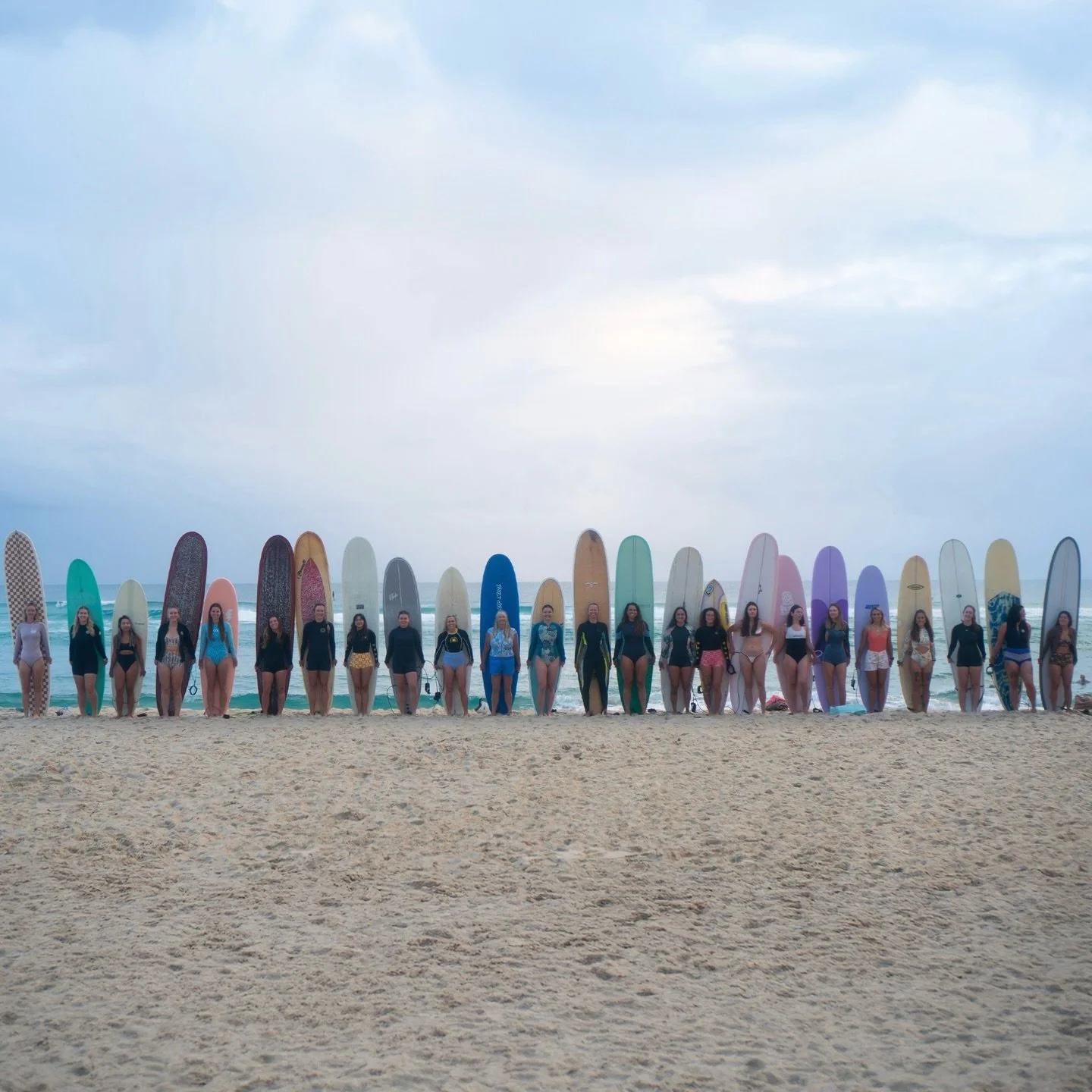 Another amazing morning with the girls for our Easter Group Surf ✨🏄🏼&zwj;♀️ Gosh we love these mornings so so much &amp; cant wait to do it all again soon! It&rsquo;s the most powerful thing when women come together in force to support &amp; empowe