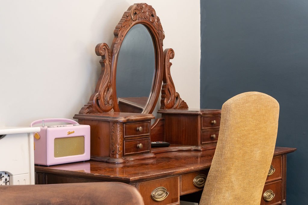 Louisa Dressing Table.jpg