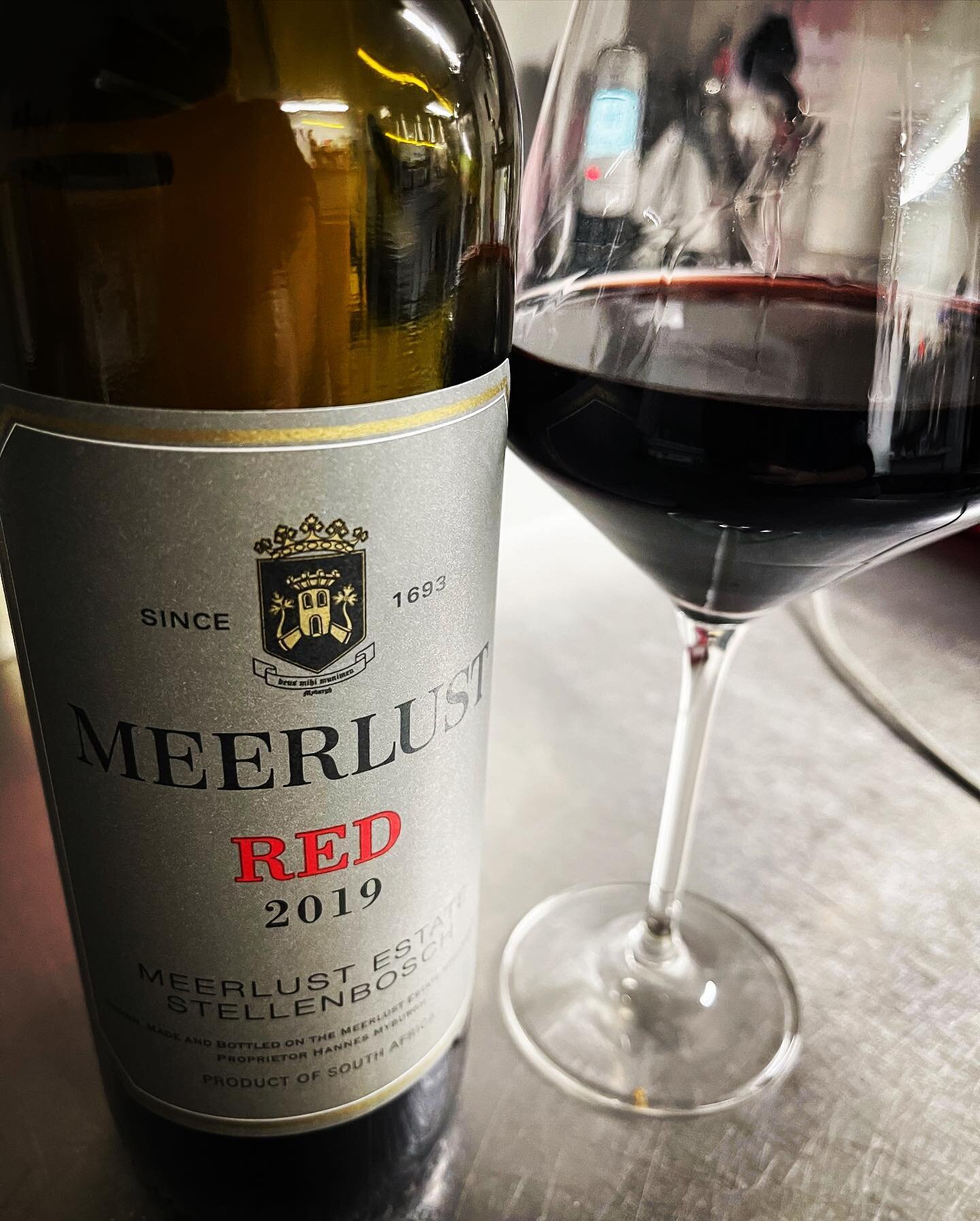 NEW WINE LIST ALERT! 

We have been working with our friends at @ewwines to come up with a list of our absolute faves 😍

The first red we chose is a deep and spicy merlot led Bordeaux blend from one of South Africa's leading estates - MEERLUST 2019 