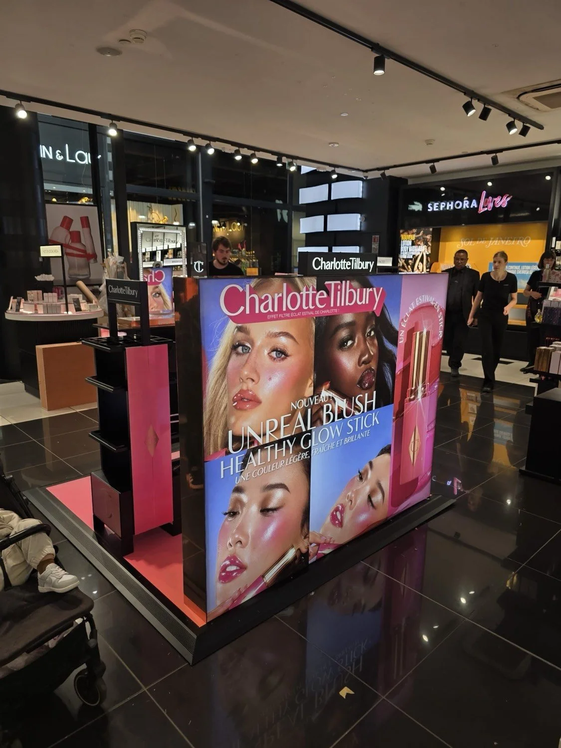 53903 - Beauty Show Charlotte Tilbury - Euralille (1).jpg
