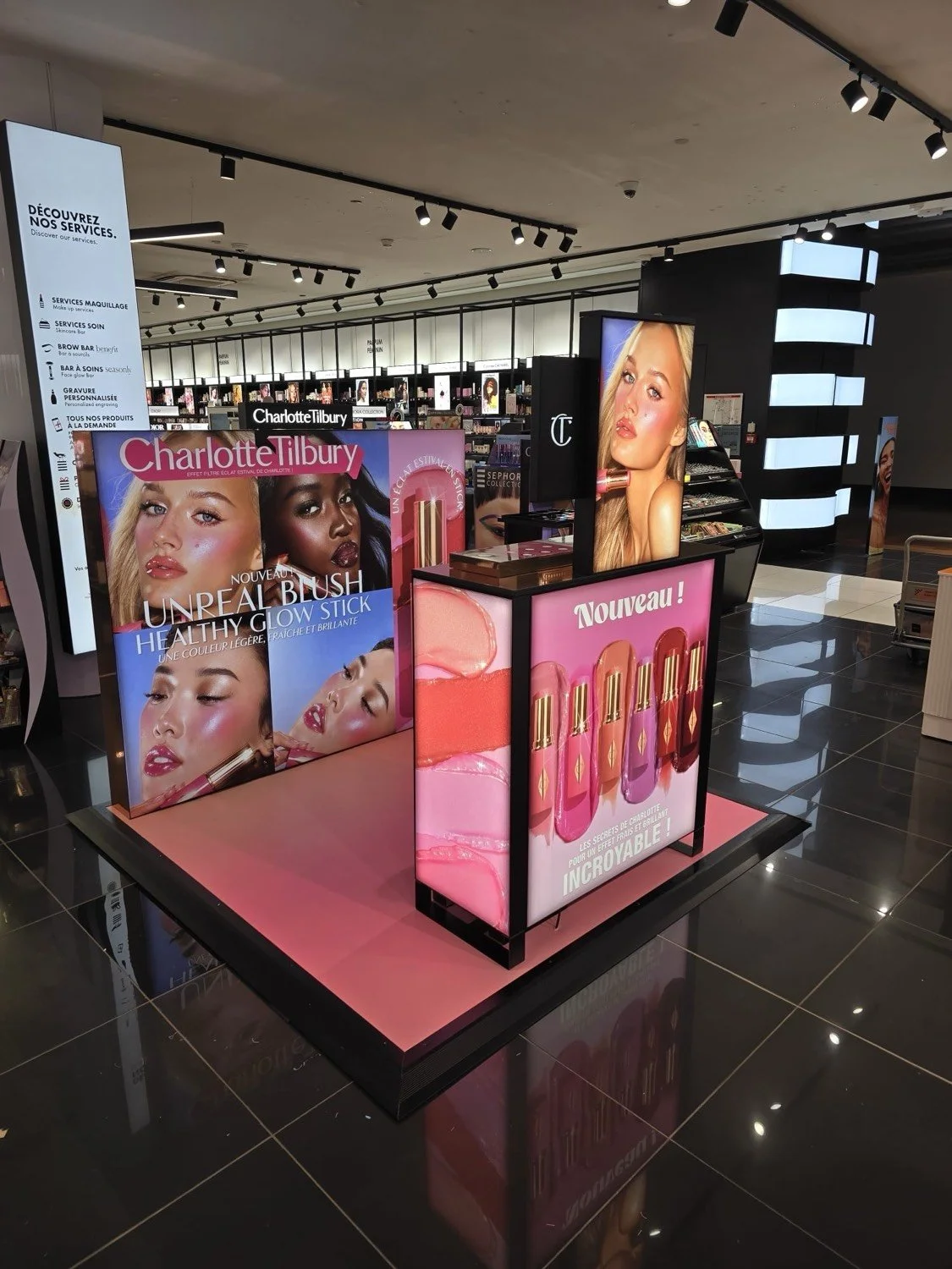 53903 - Beauty Show Charlotte Tilbury - Euralille (7).jpg