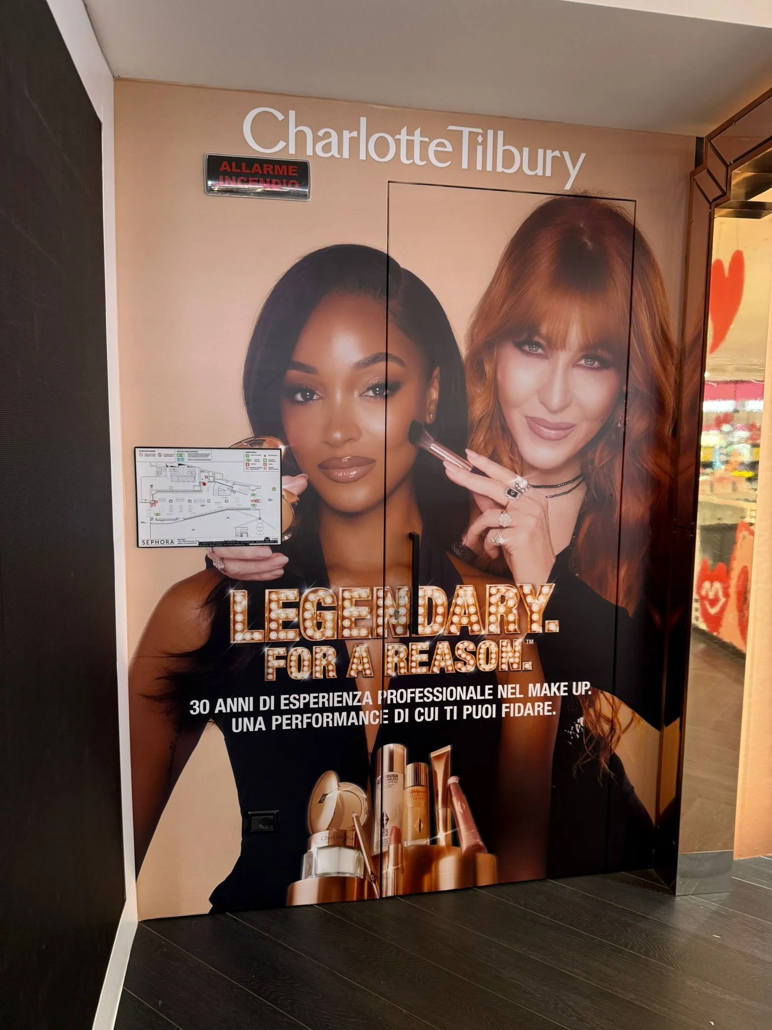 pic wall vinyl CT Duomo.jpg