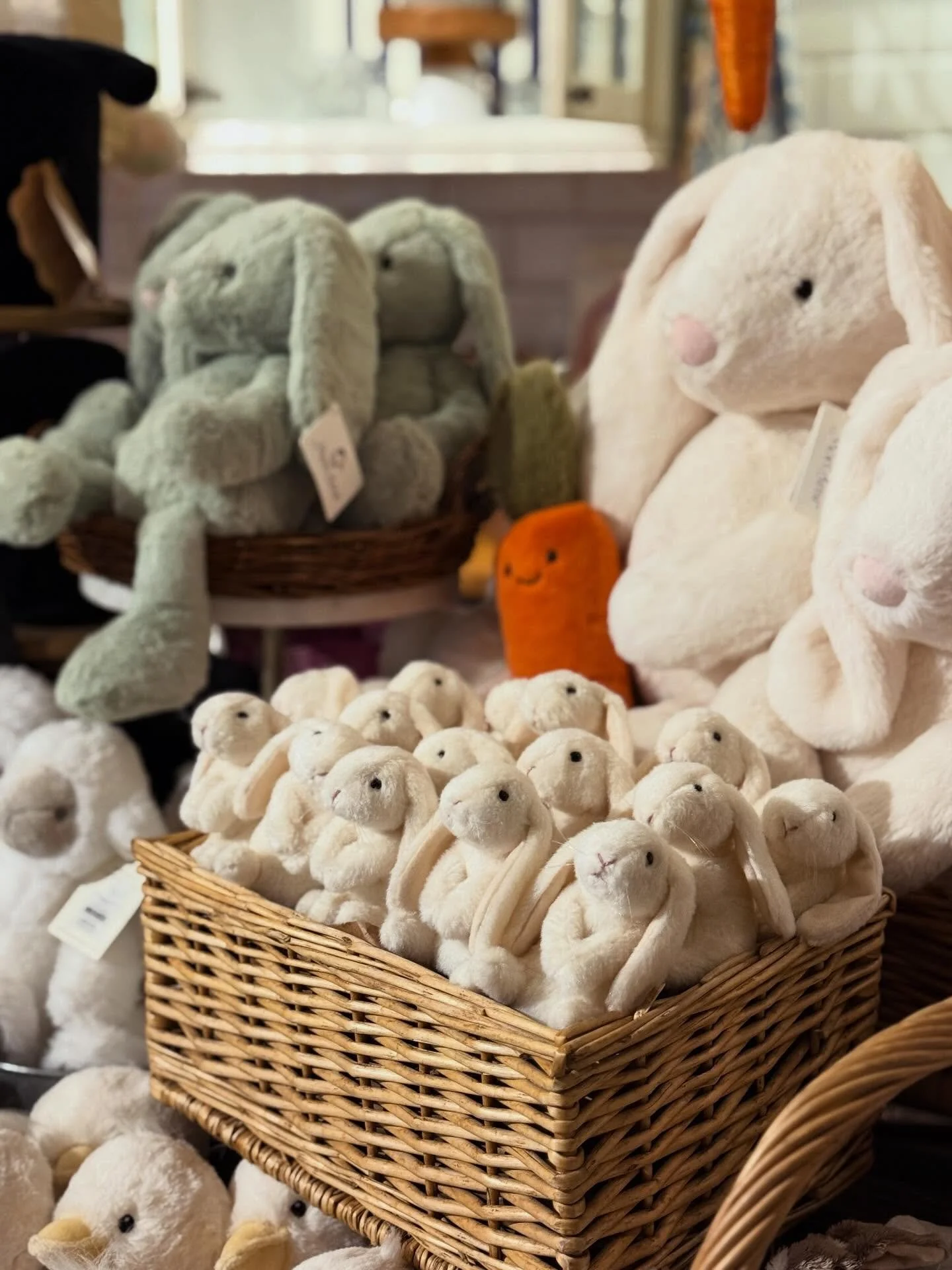 🐇 Our last few bunnies are looking for a home this Easter 🐣 Adopt one (or two!) before they hop away!

Stop by The Marketplace to shop the cutest plush toys, gifts, and treats. Easter is just a few days away!