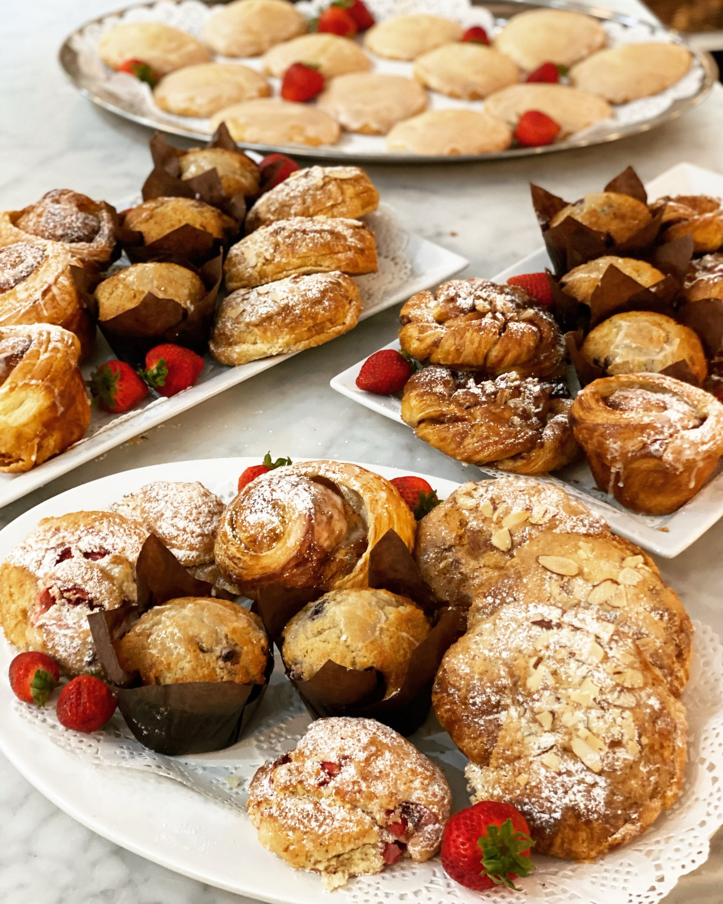 Fresh from the oven, every morning 🥐

Our pastry platters are filled with delicious, beautifully baked treats made fresh daily, perfect for enjoying with a coffee in our caf&eacute;, picking up from the Marketplace, or sharing with a crowd.

Plannin