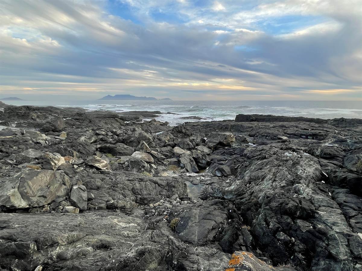 B-2021-014-Autumn, Springfontein Estate, Filming Stills Photo Advertisement Photoshoot Location, Nature, Black Rocks.JPG