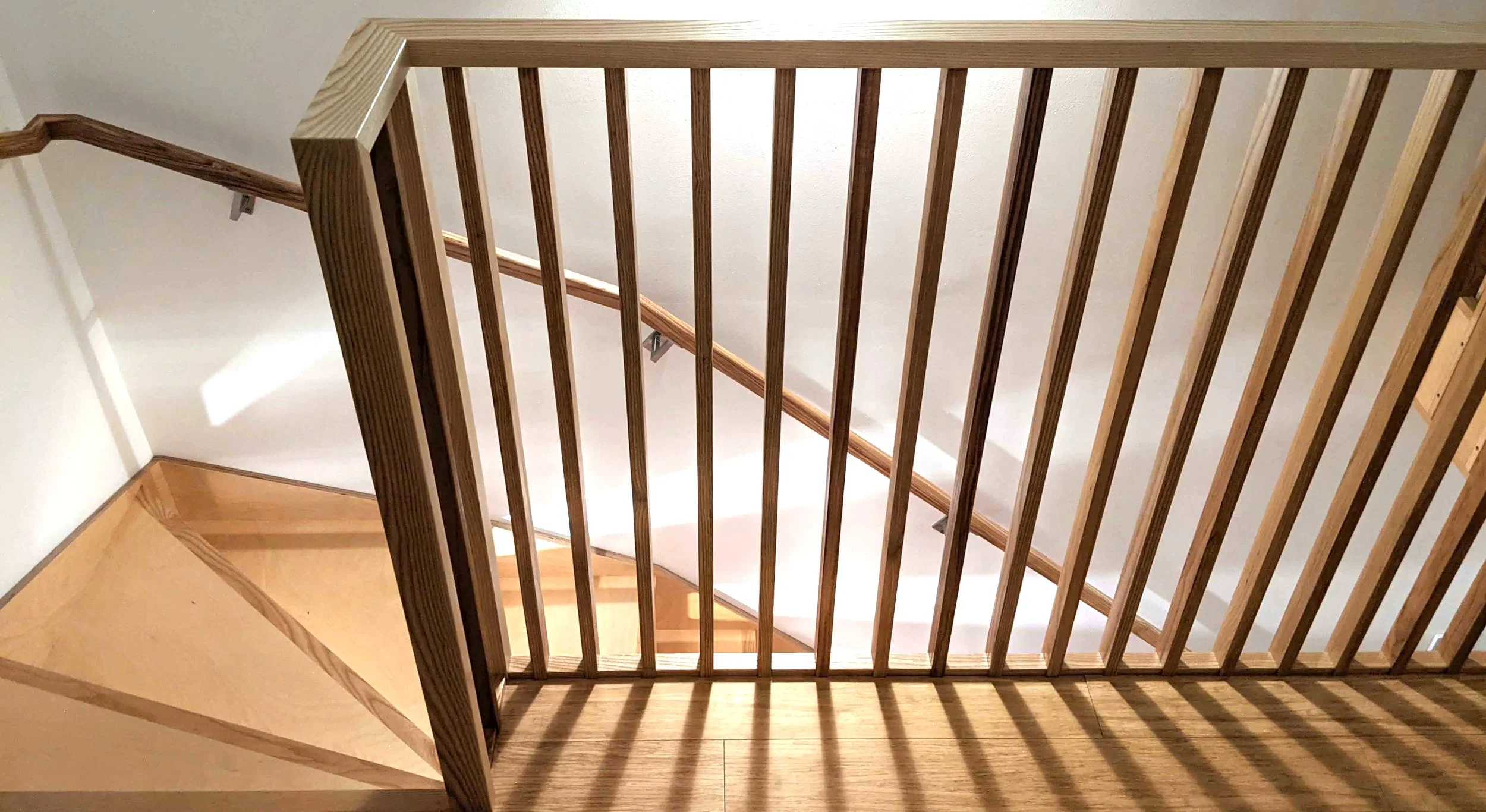 10. Simm Stair landing.JPG