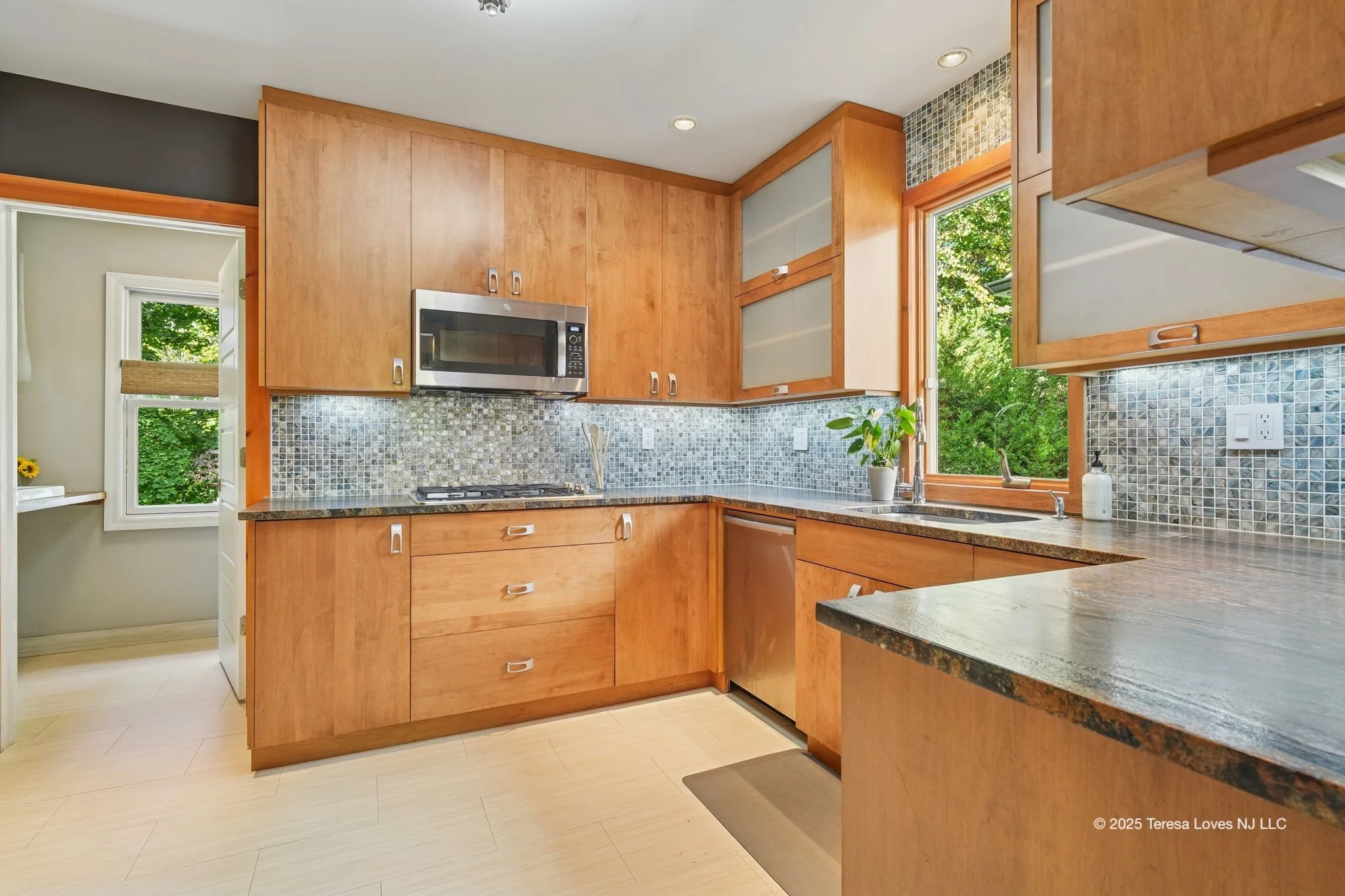17- real-estate-teresa-o'connell..jpg