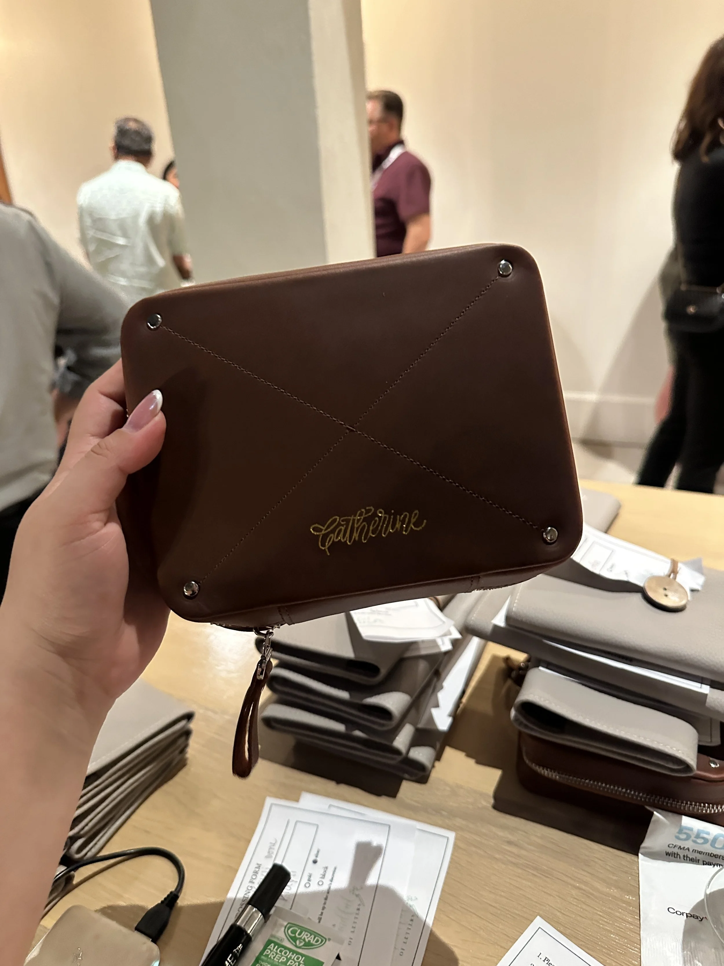 live hot foiling on leather goods for conference in orlando_8434.jpeg