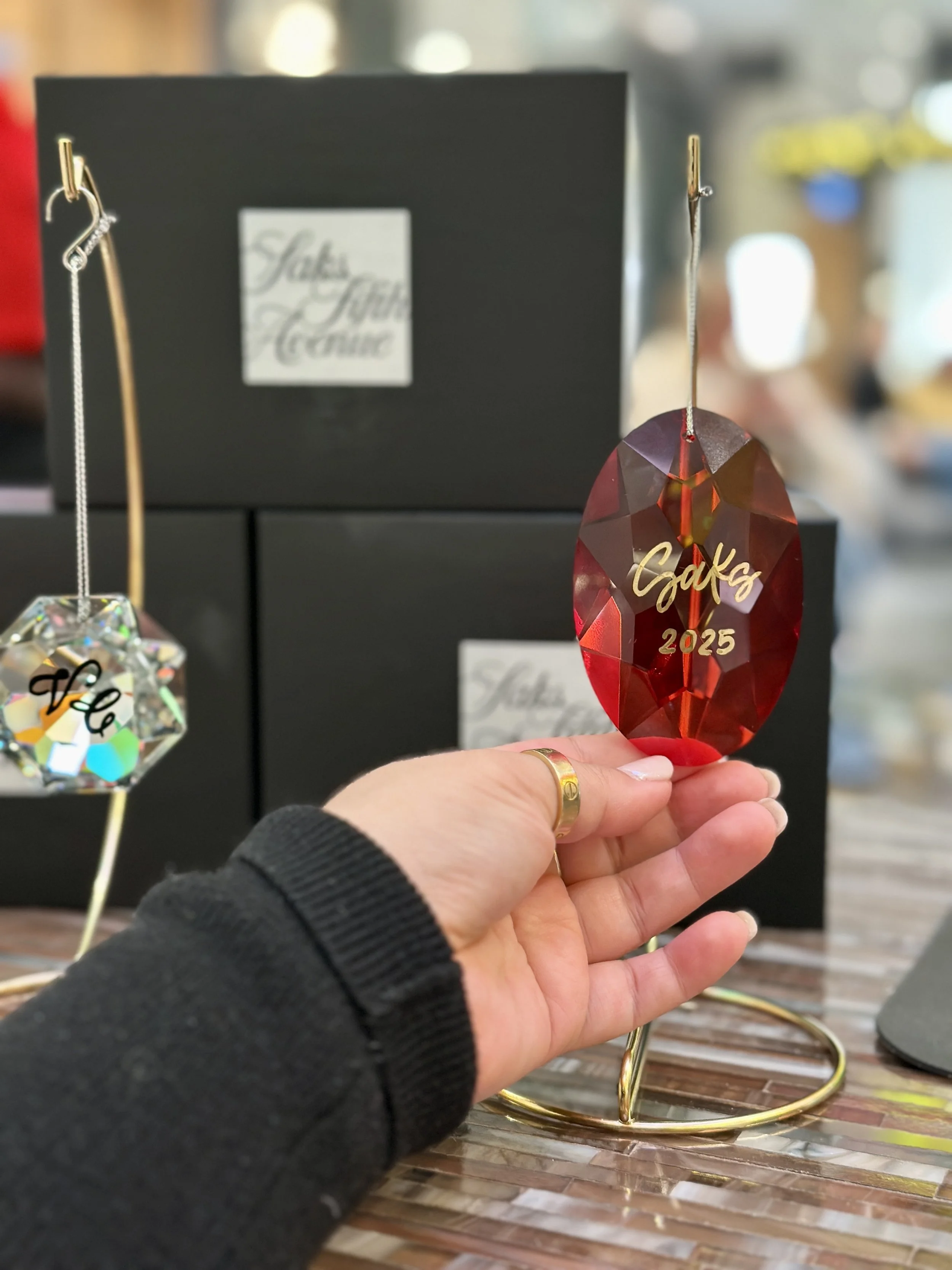 personalized-crystal-ornaments.jpeg