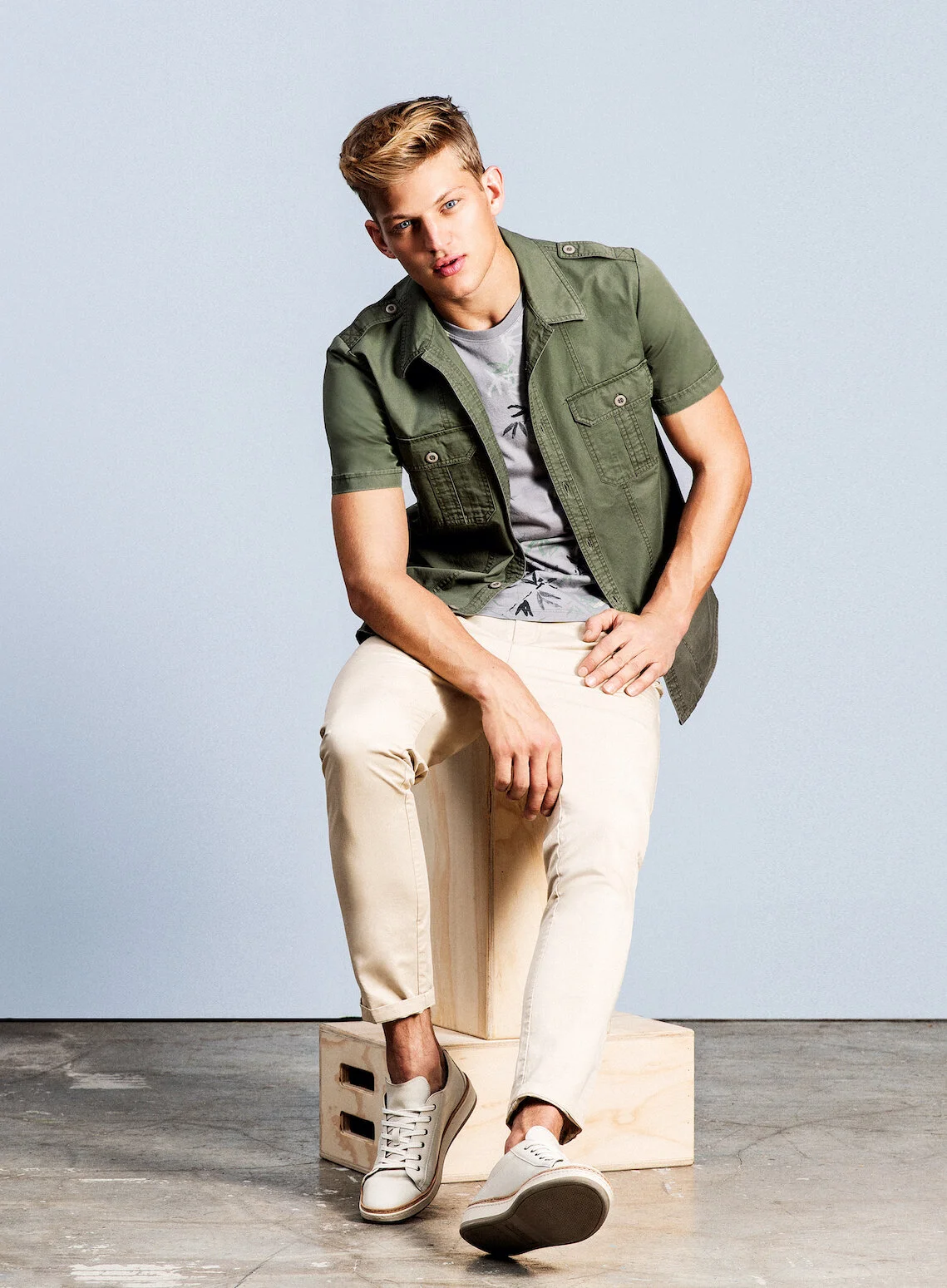 S12_LT_CONTEMP_LOOK03_1990 kopieren Kopie.jpg