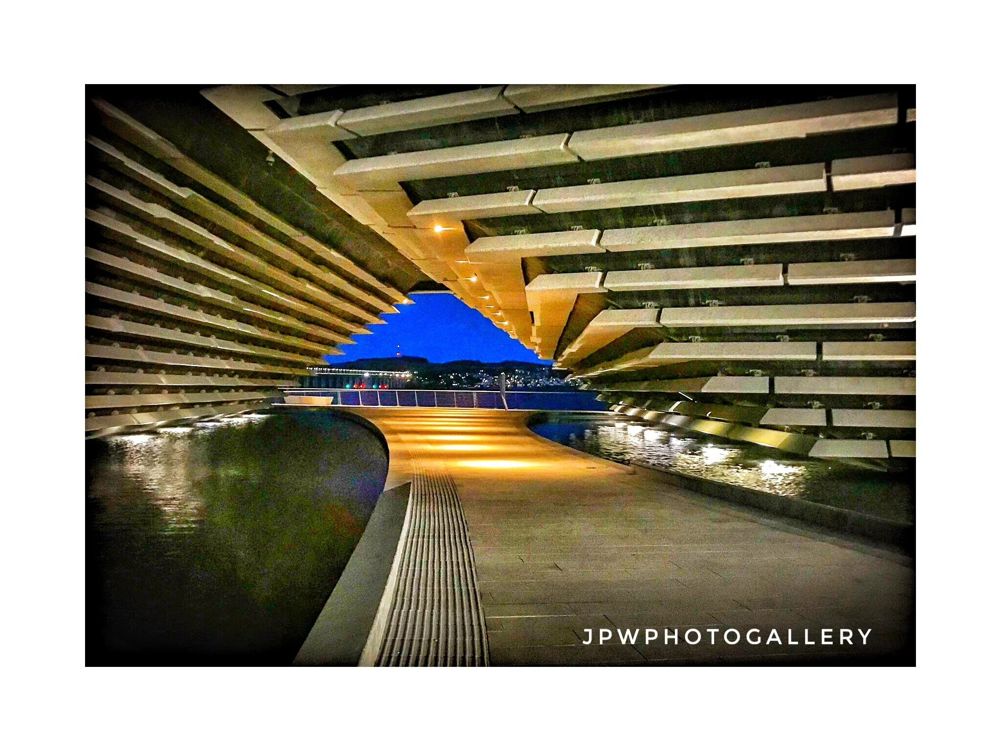 CT : 20 - The V&A Building, Dundee