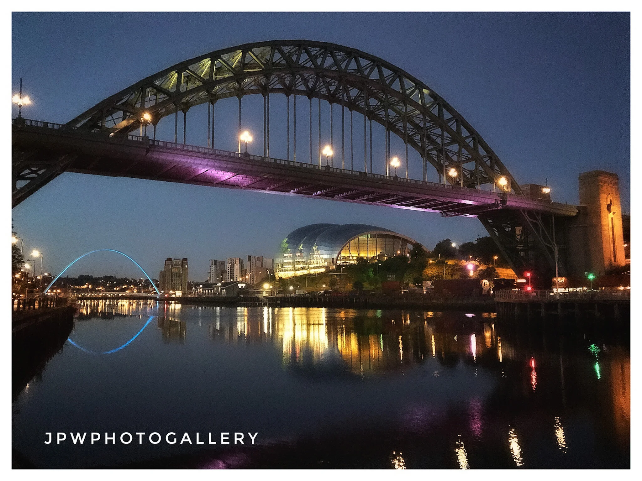 DR : 52 - Over the Tyne, Newcastle