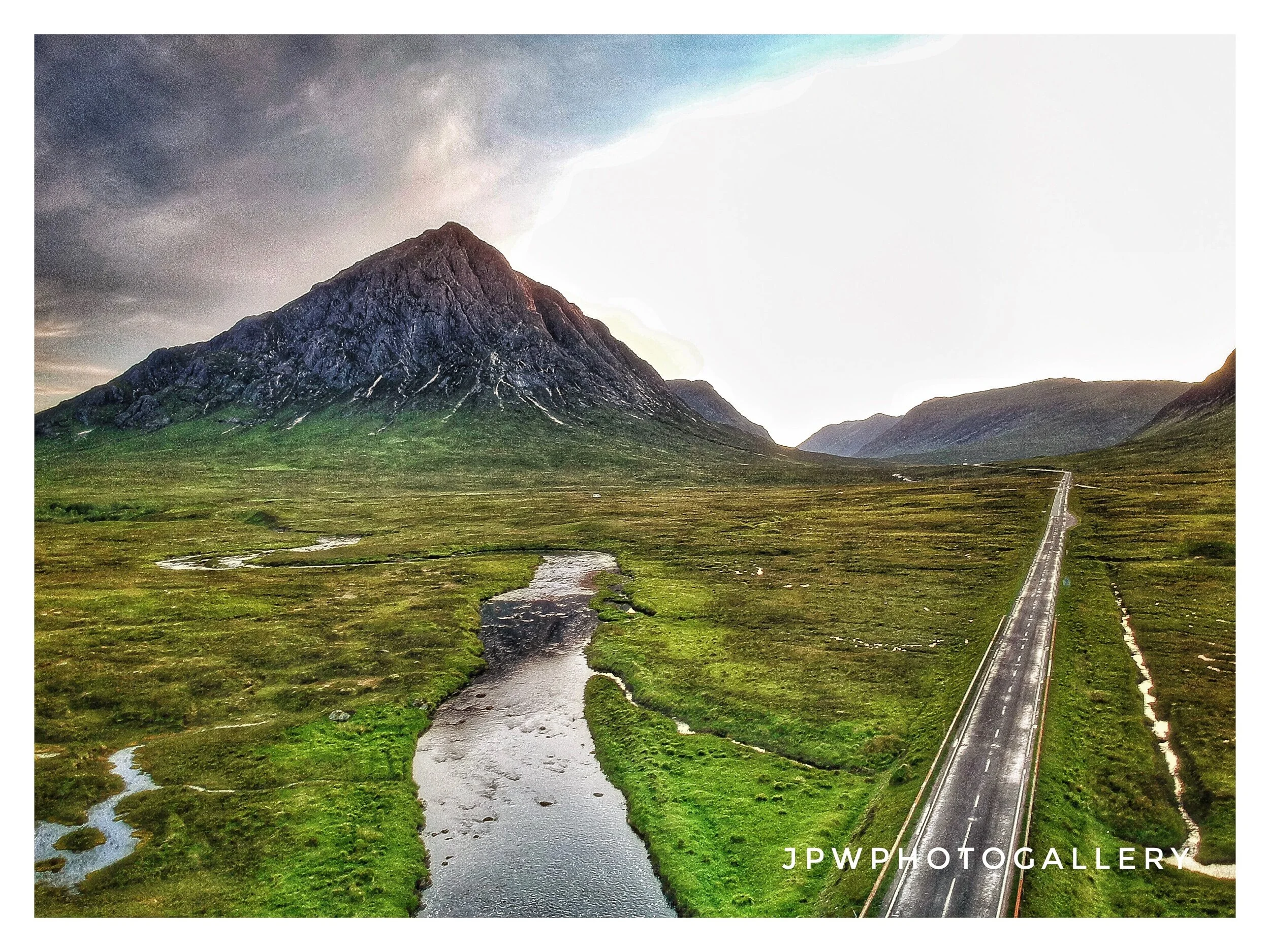 DR : 79 - Buachaille Etive Mòr & THE A82 Trunk Road