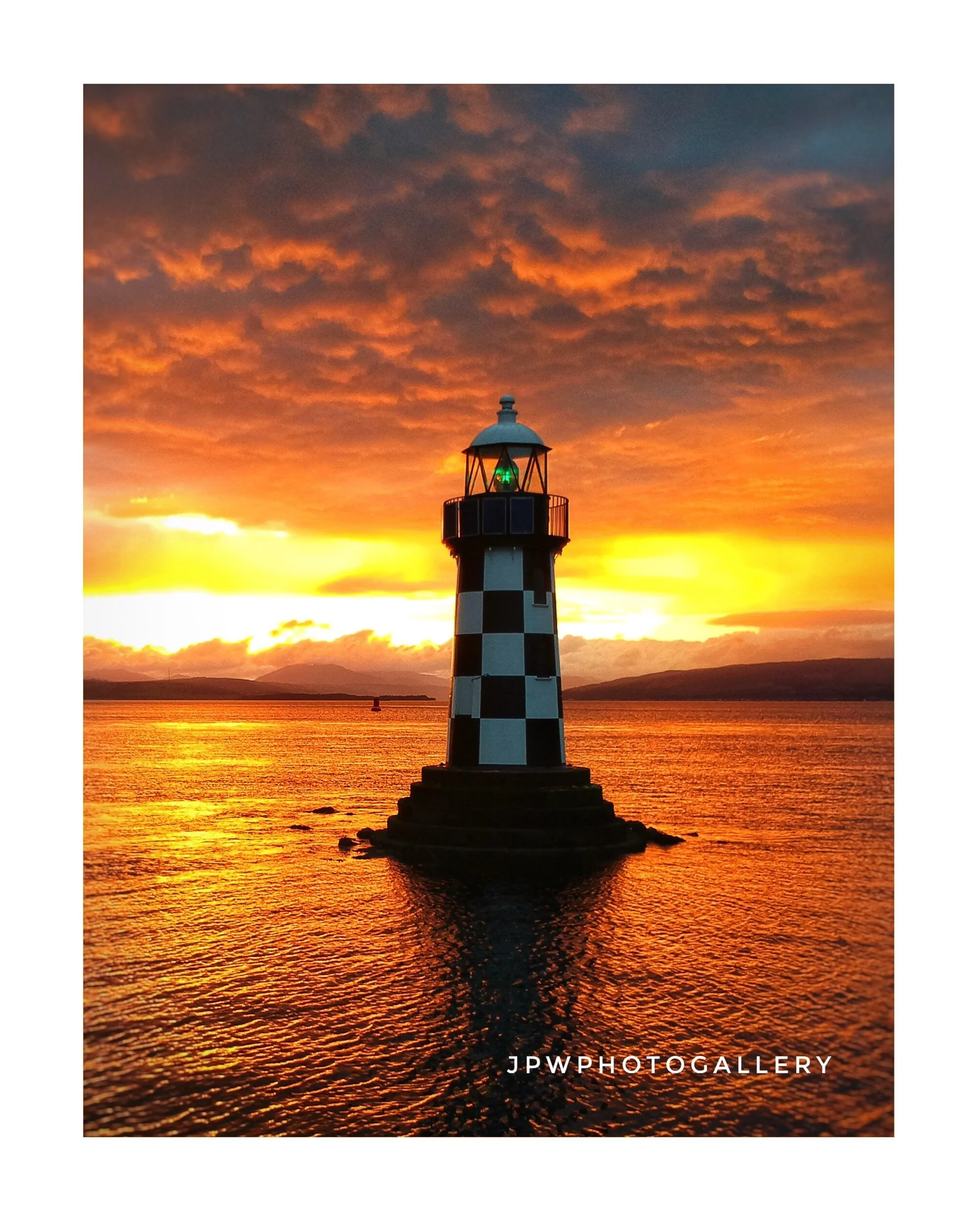 DR : 80 - The Clyde Estuary Light Beacon