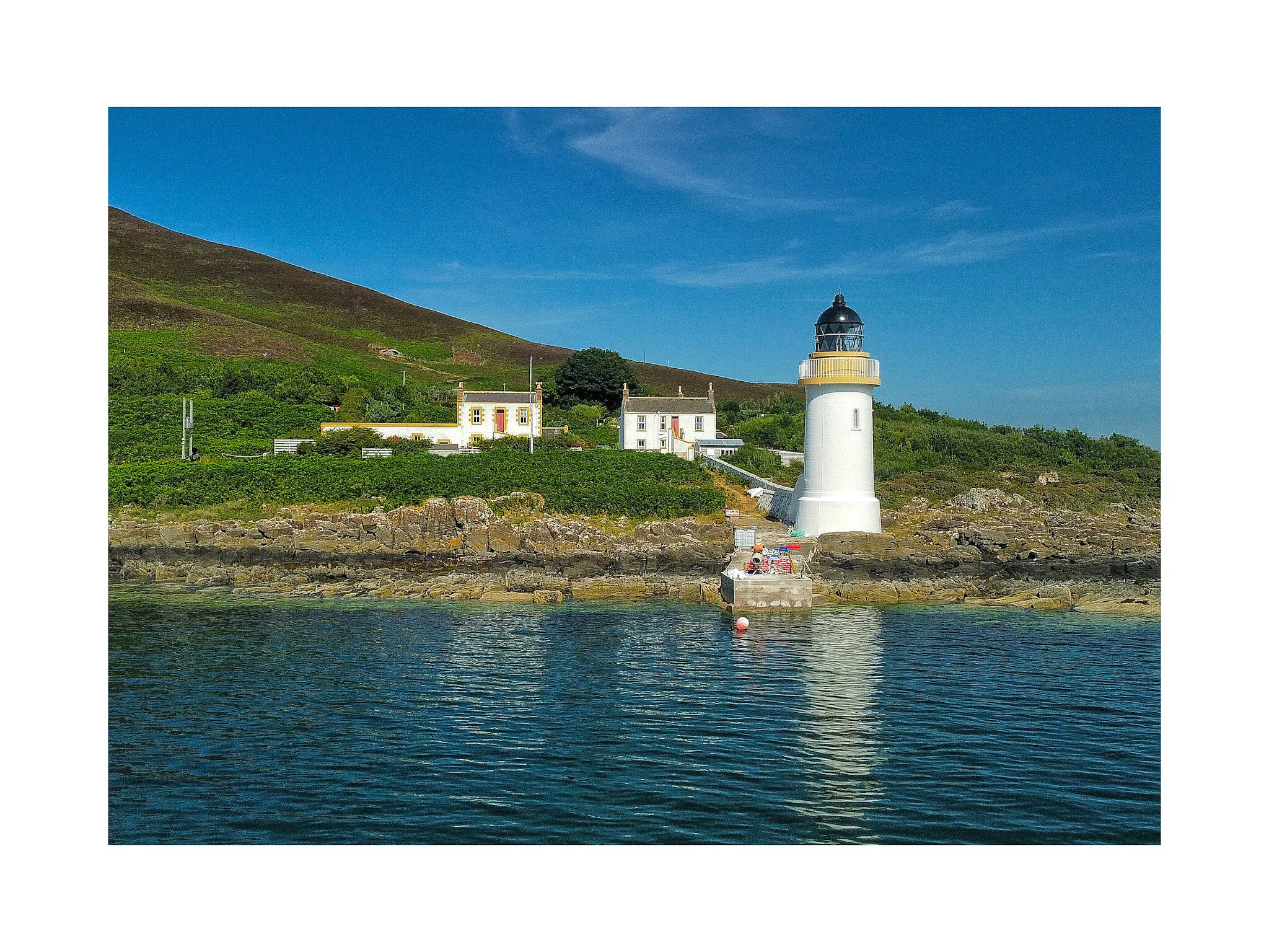 LH : 27 - Holy Island, Arran