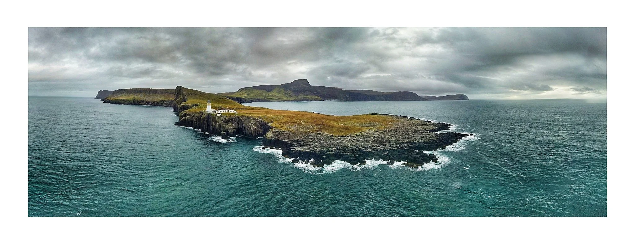 LH : 32 - Far Out : Neist Point