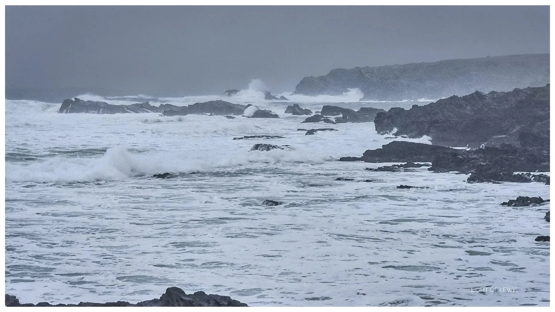 Storm arrives at Eoropie (North West Coast).