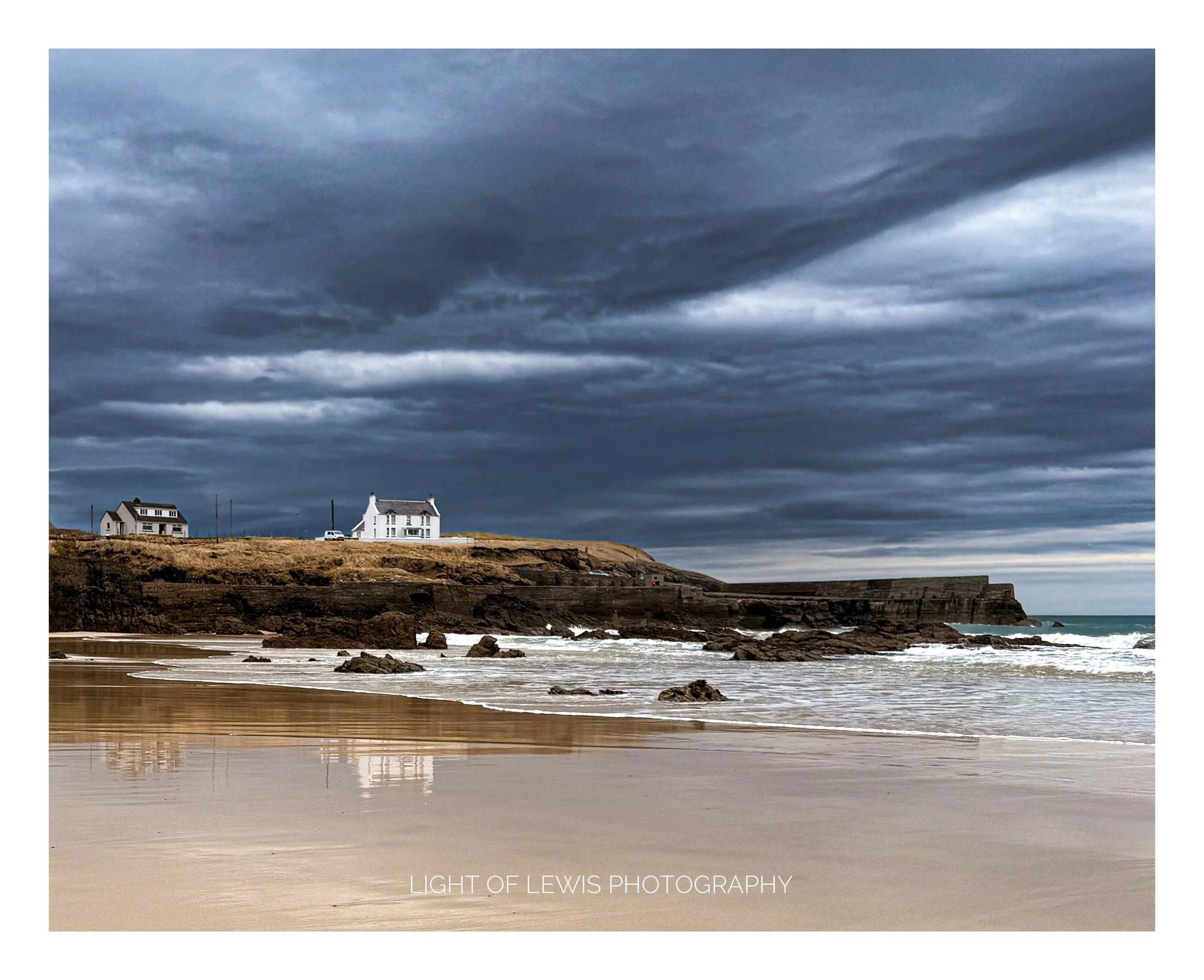 Rain Approaching : Port of Ness