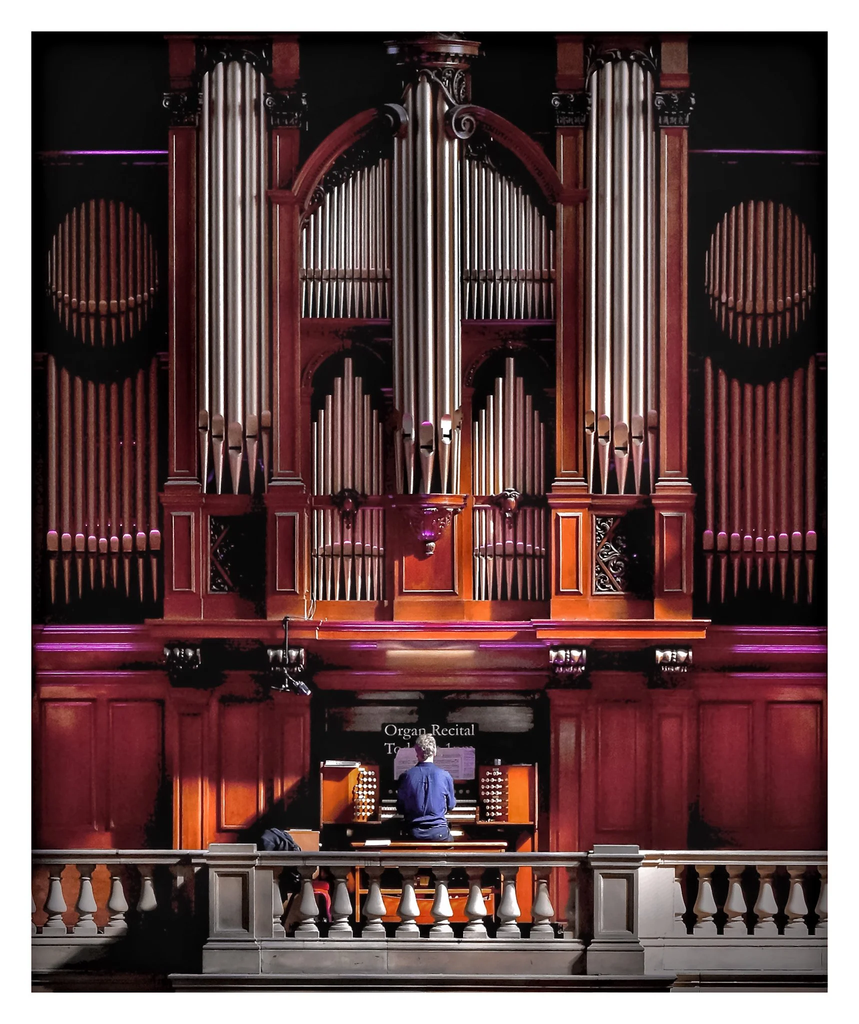 CT : 04 - The Organ Player at Kelvin Grove Art Galleries