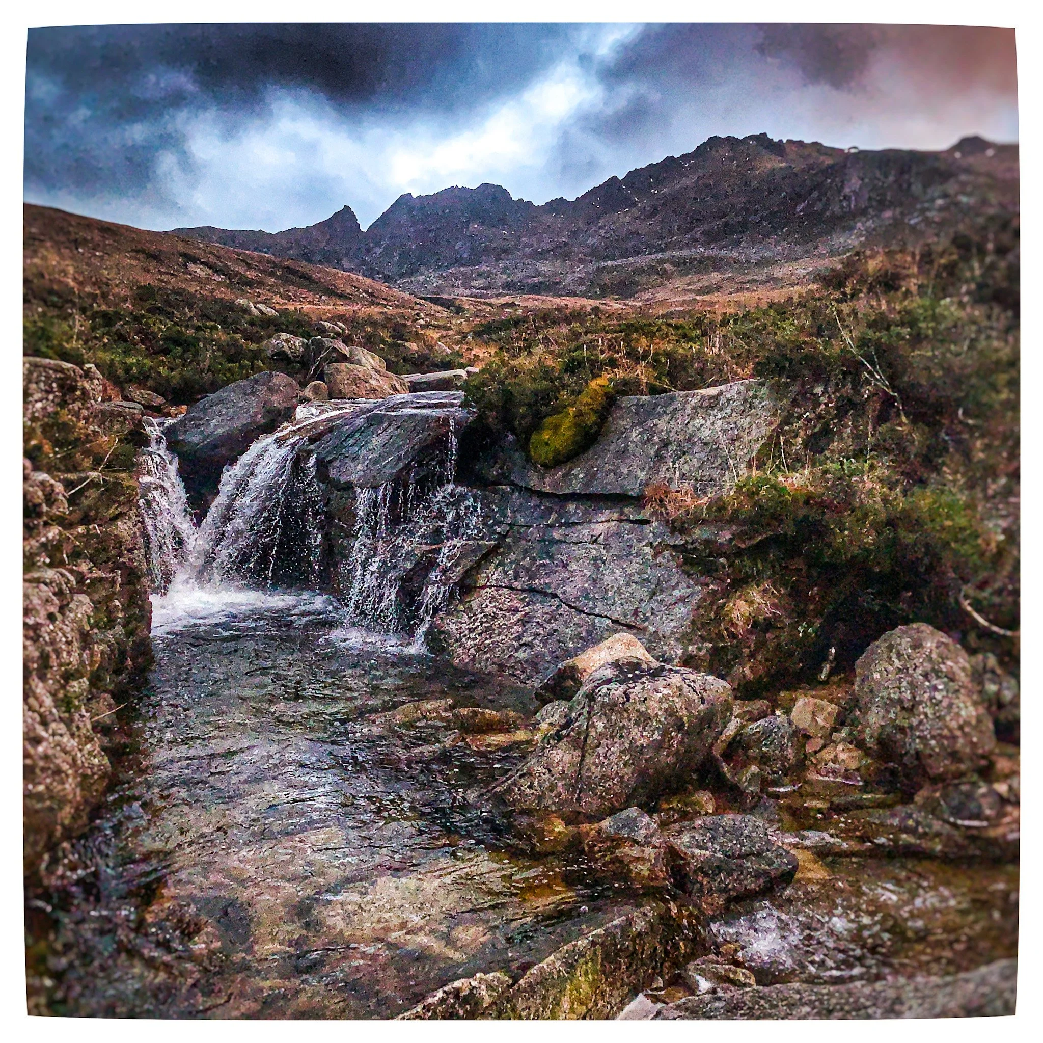 AR-22 : Coire nam Ceum waterfalls