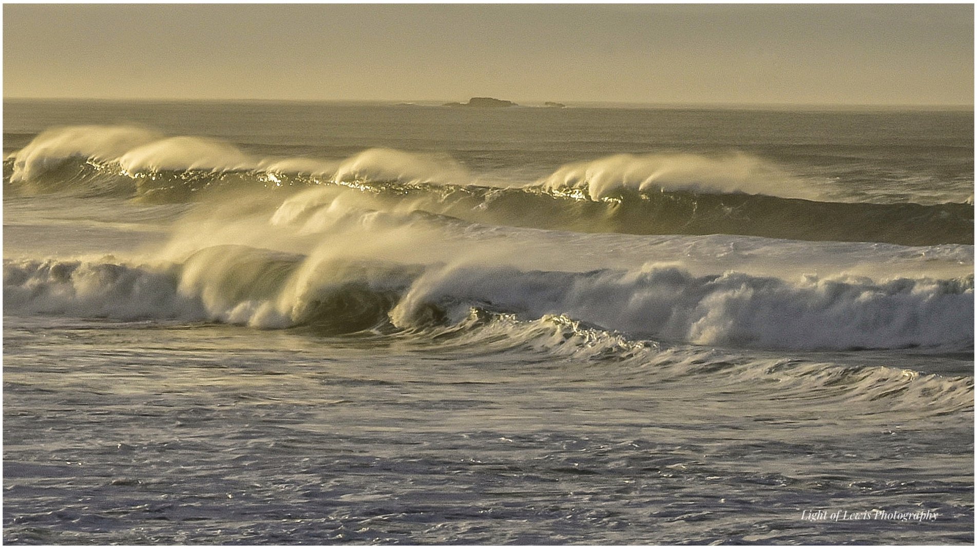 North Atlantic Waves Roll in