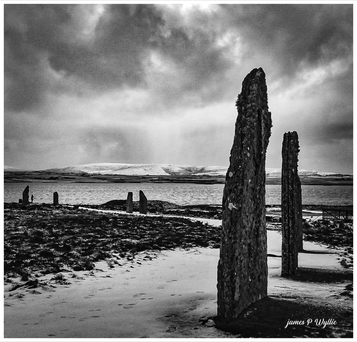 Ring of Brodgar : Stormy Skies