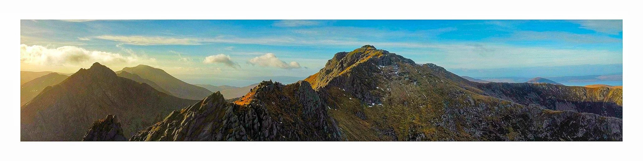 AR-15 : The Mountainous Region - The Saddle (Background) & Ceum na Caillich.