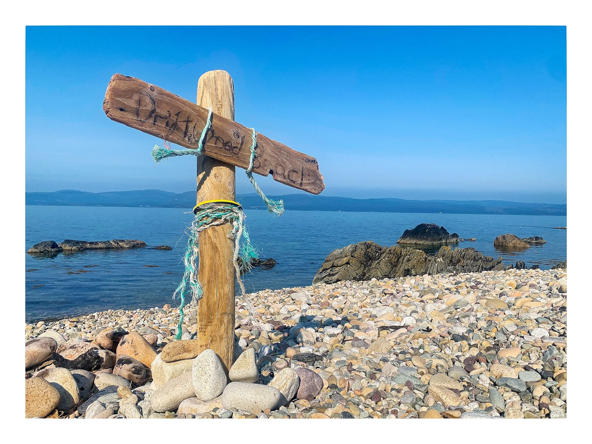 AR-41 : Beach Sign